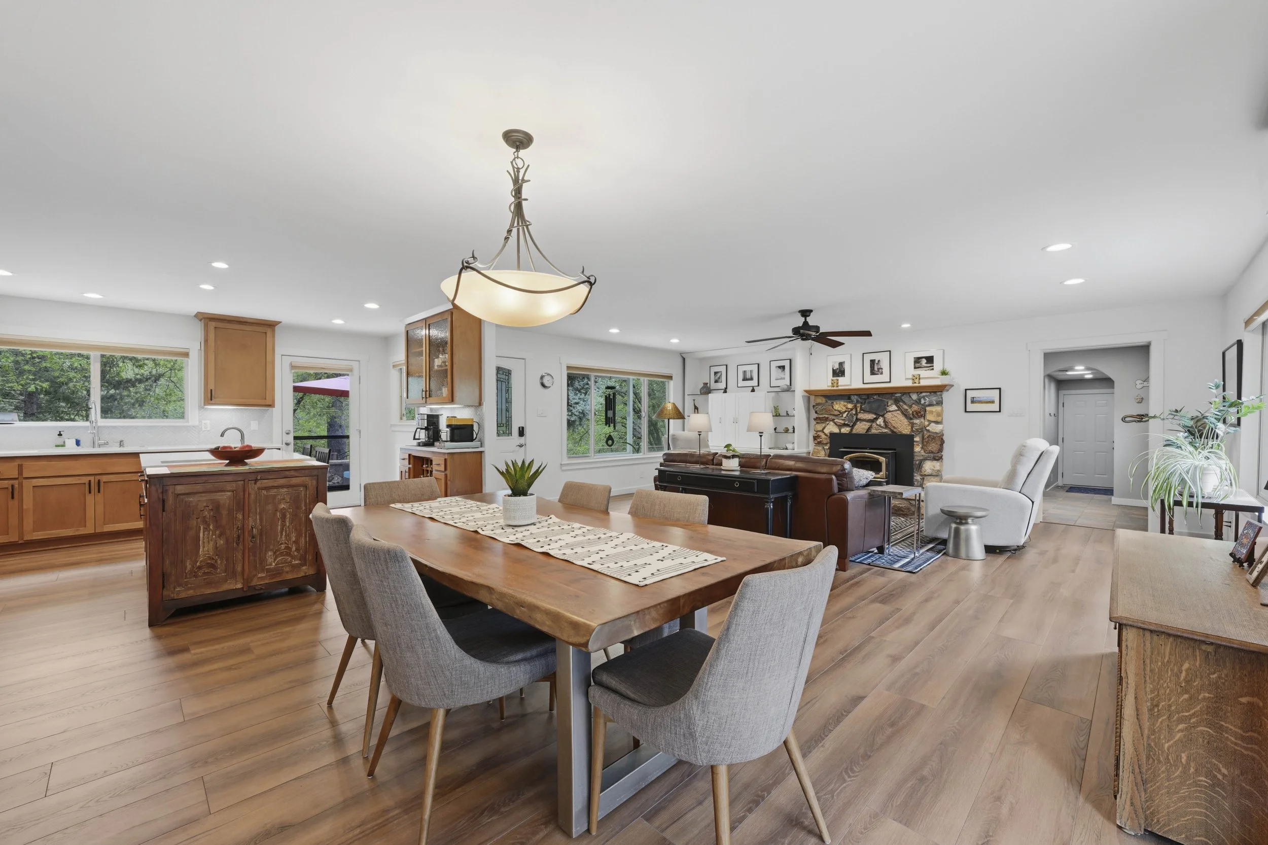 6169 Sweeney Rd 36.jpg