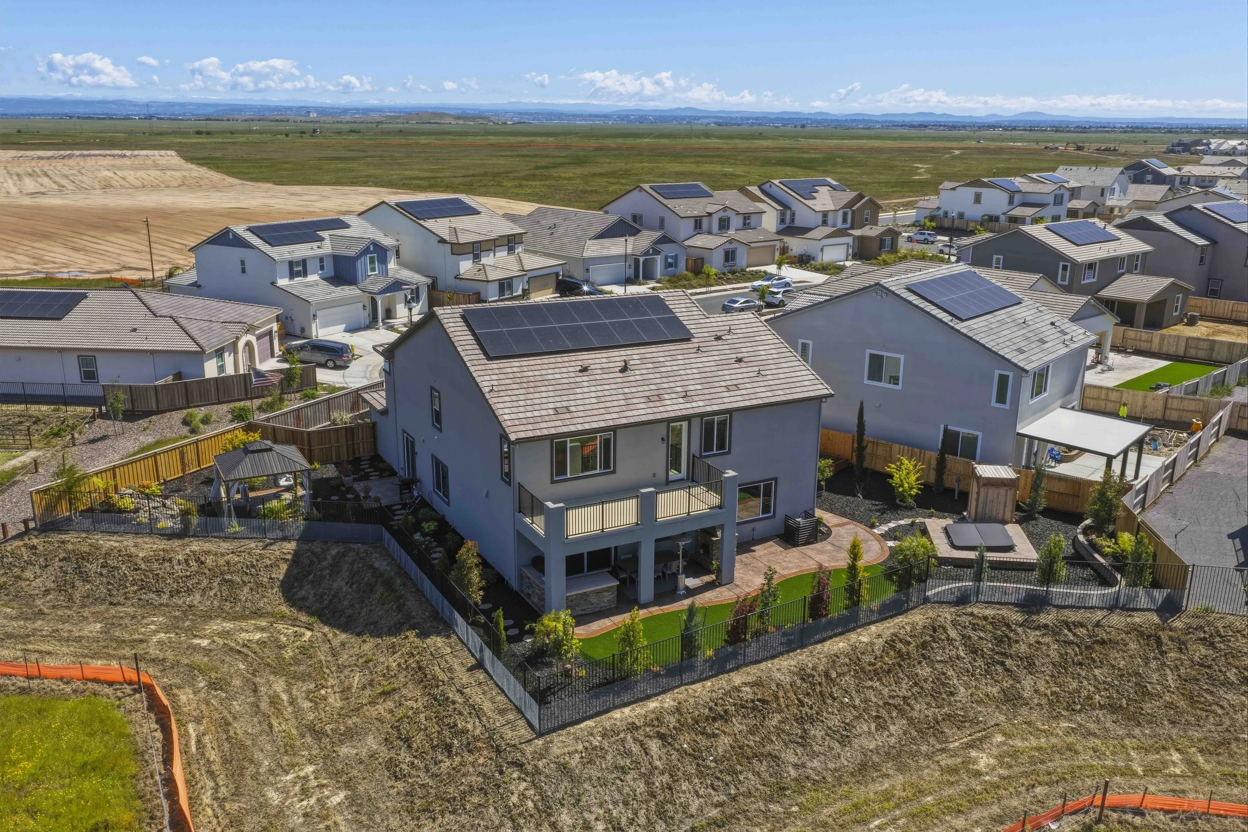 841 Rosette Ct - 1.jpg