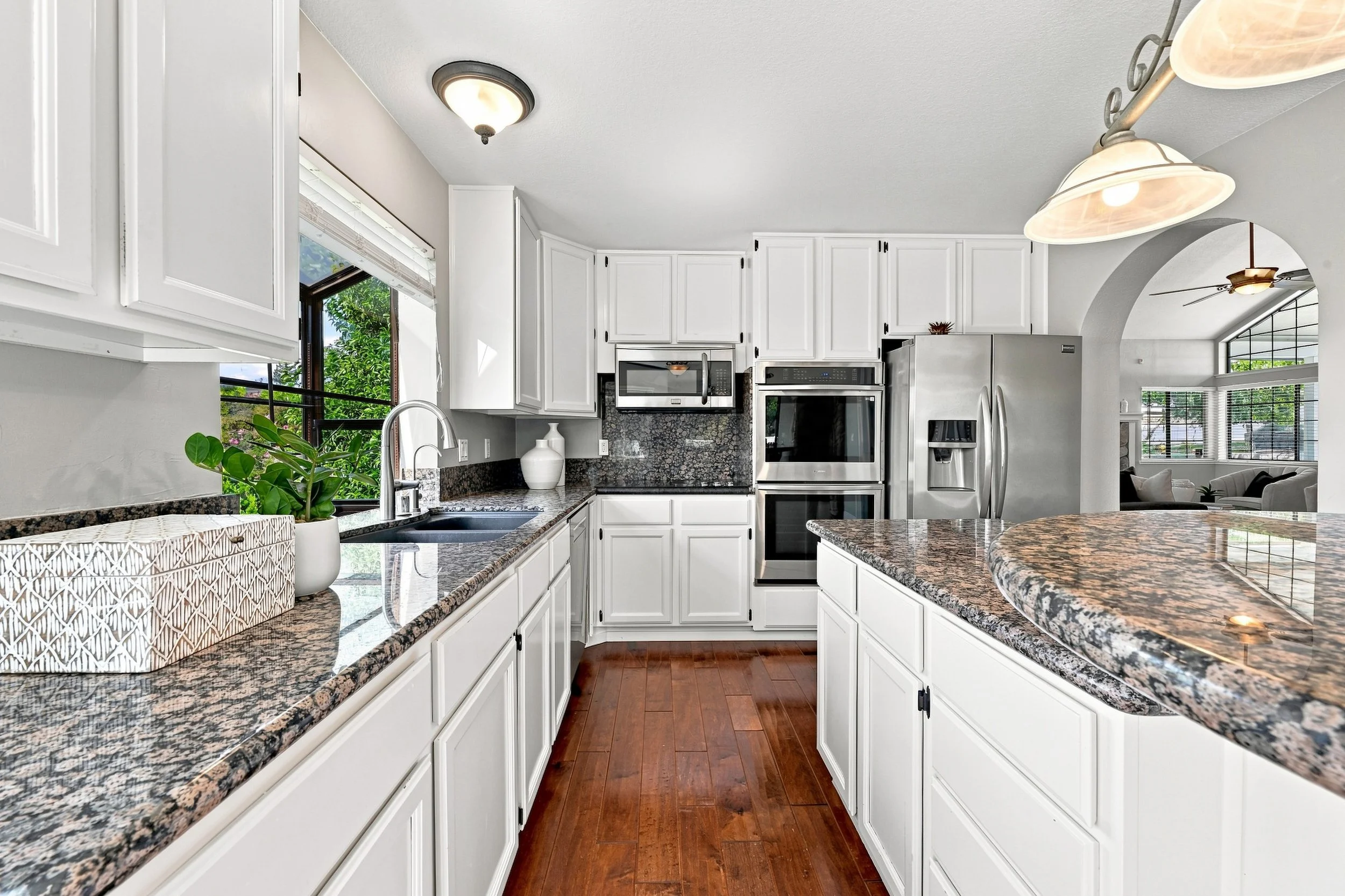 1610 Foxridge Cir 21.jpg