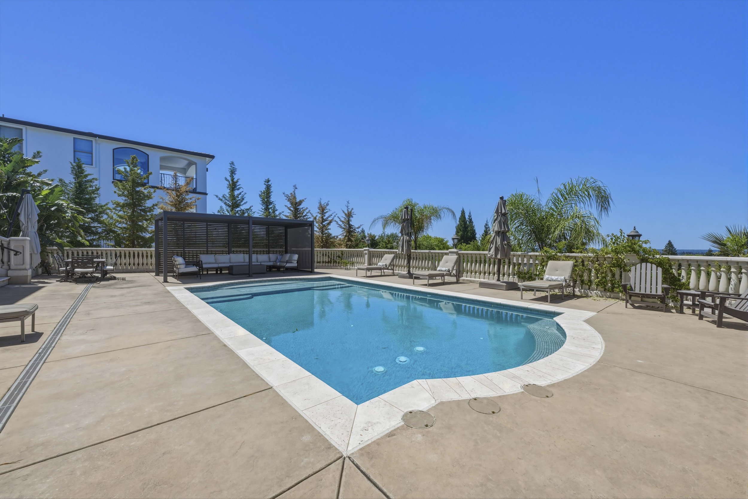 535 Serpa Way _86.jpg