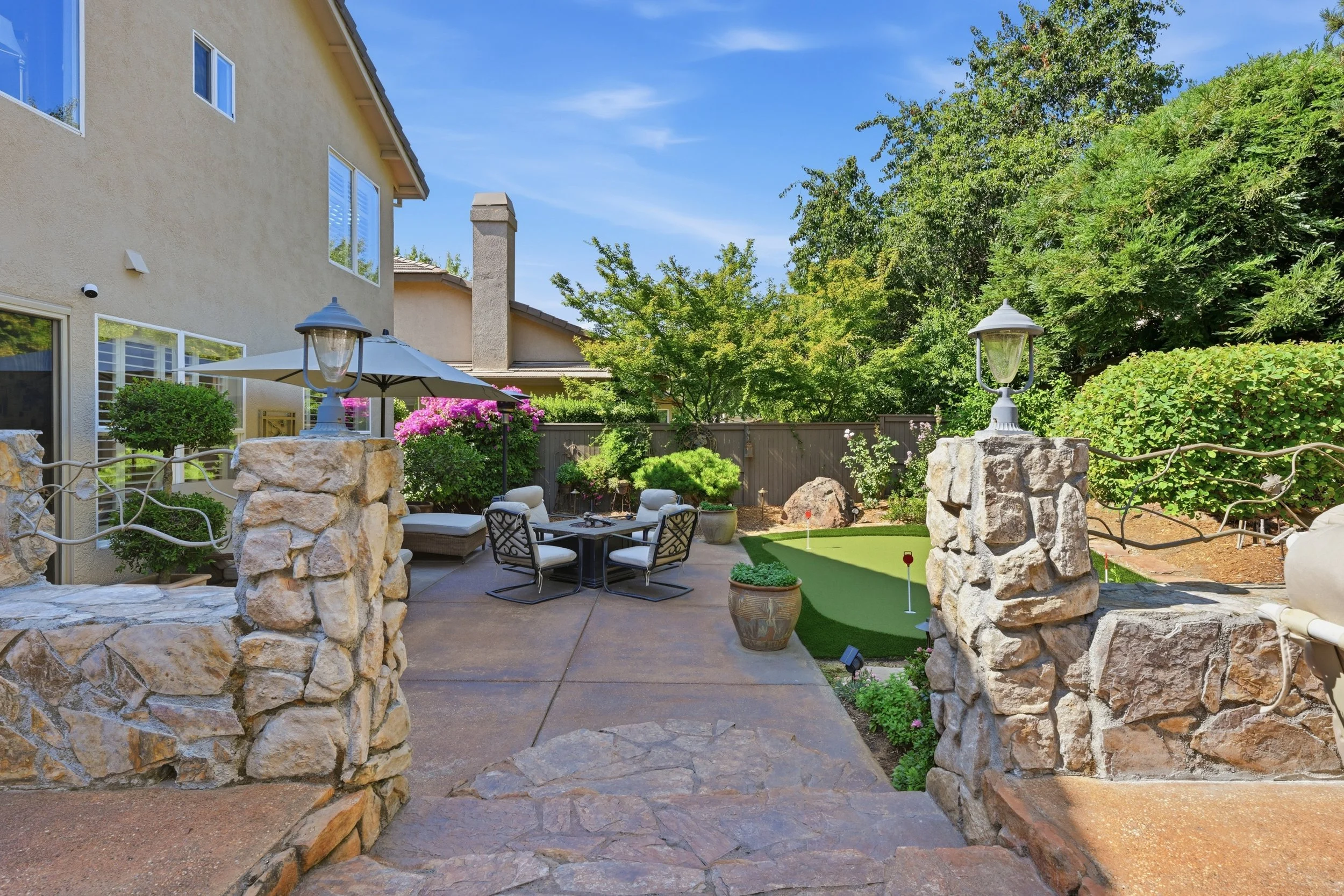 3301 Stonehurst Dr _50.jpg
