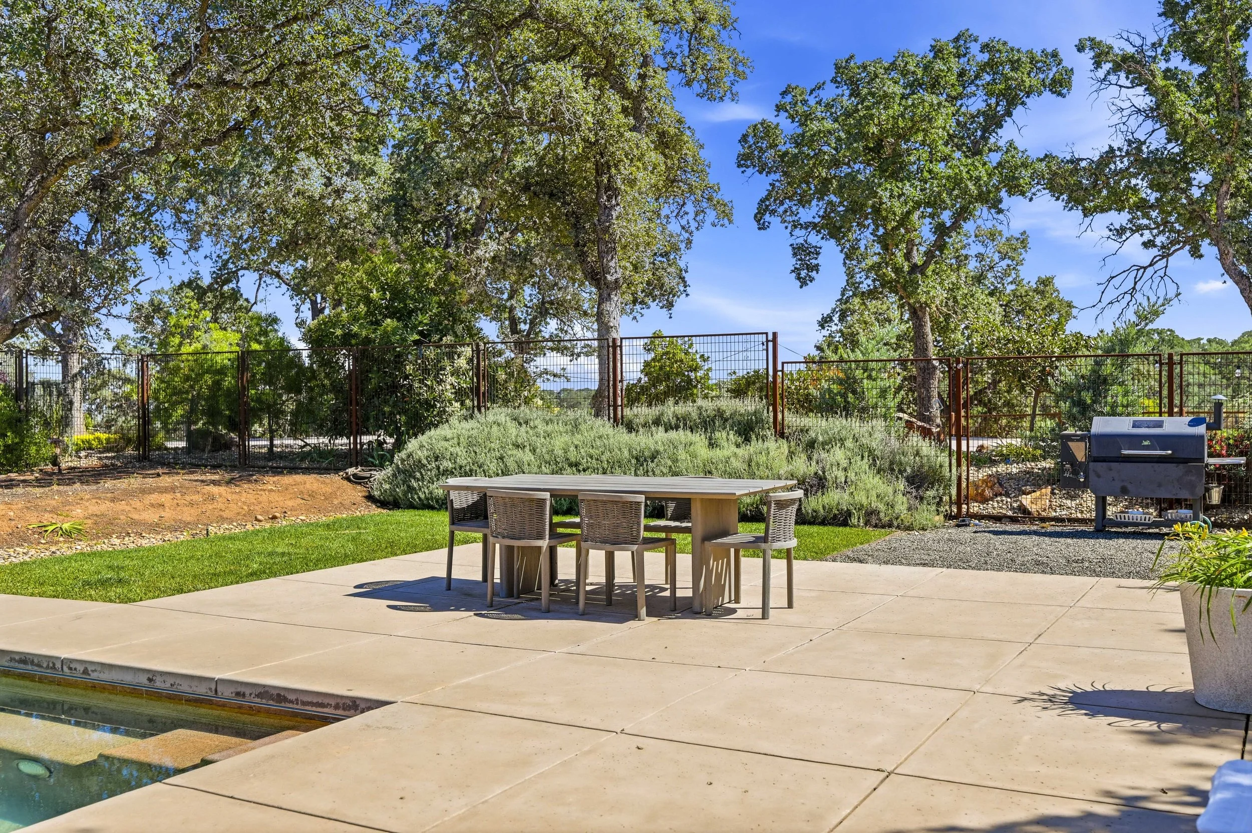 26000 Venado Dr - Daytime _37.jpg