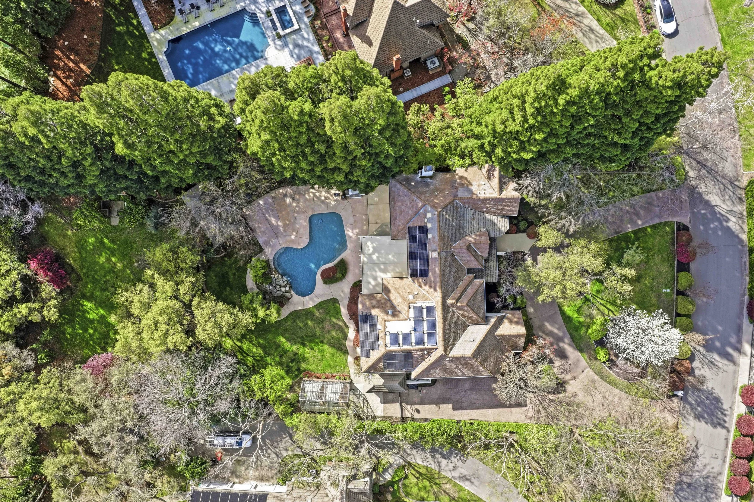 7475 Shelborne Dr 4.jpg