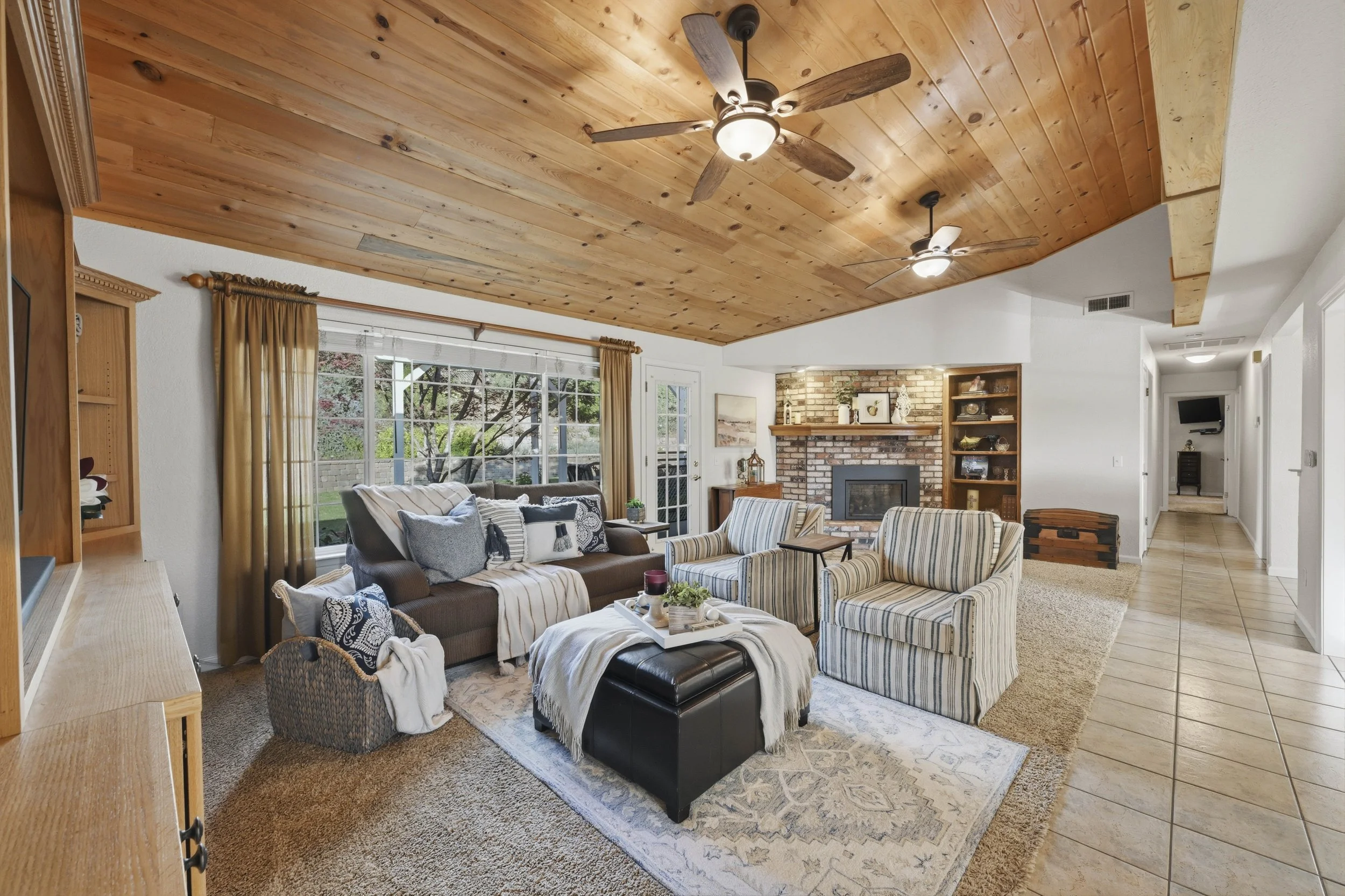 9240 Rock Springs Rd _118.jpg