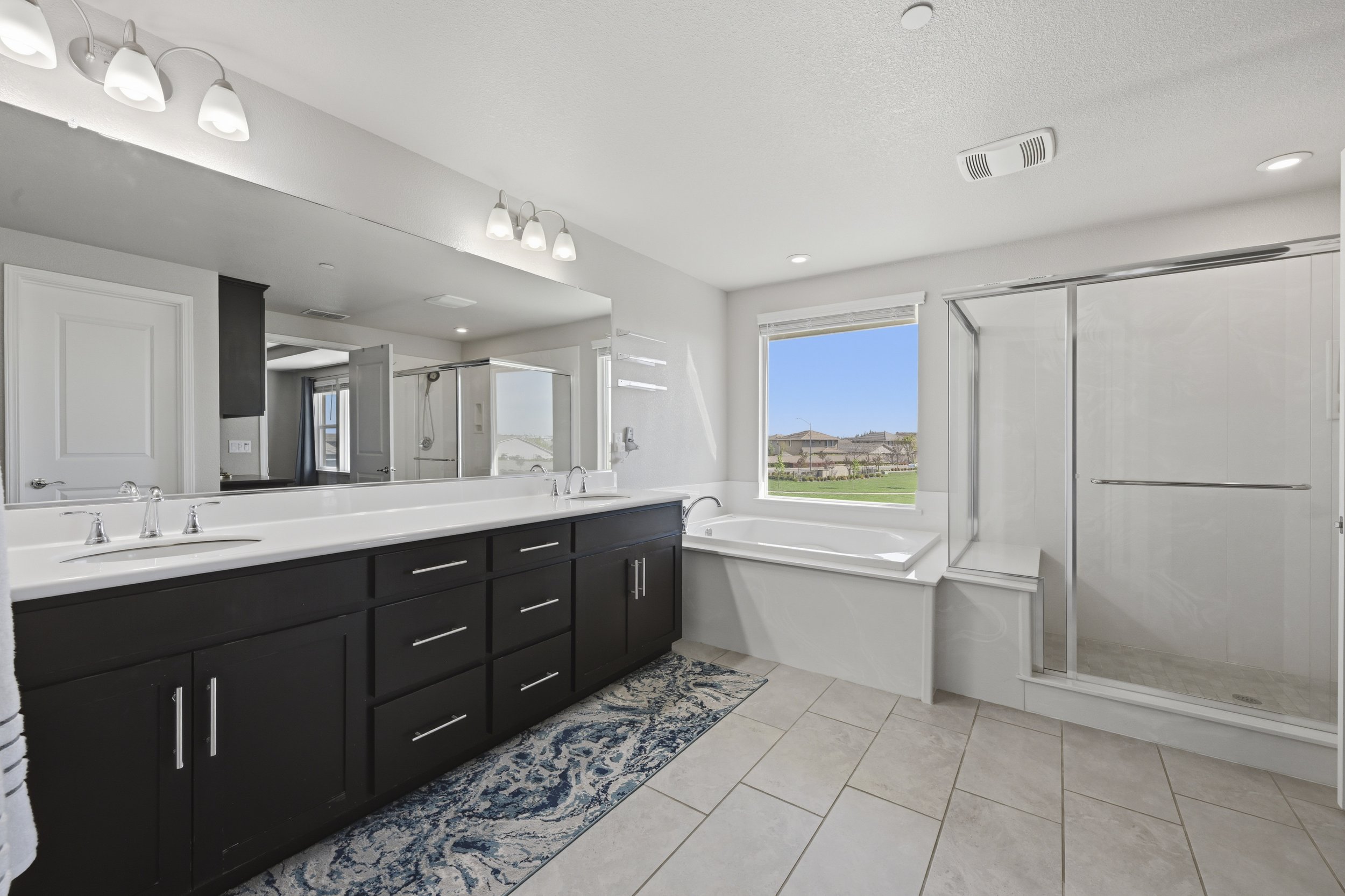 2012 Van Ruiten Dr _32.jpg