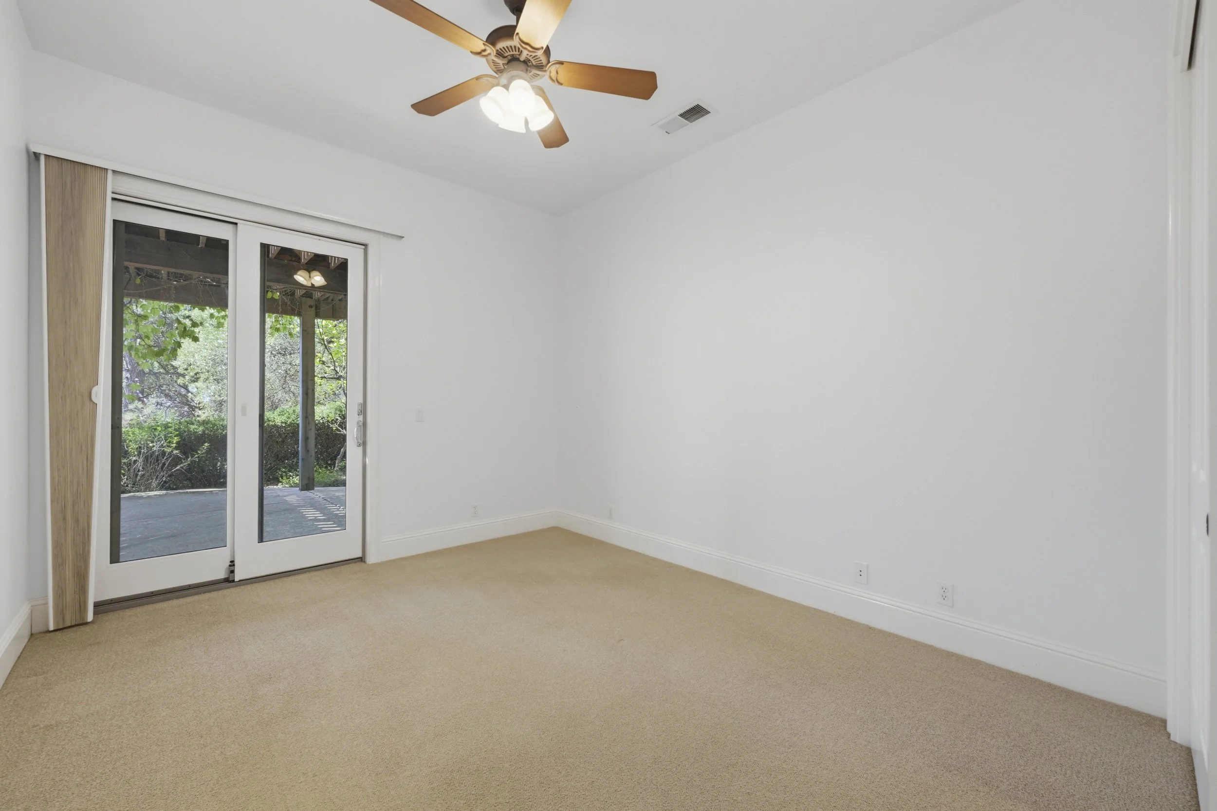 1109 Holly Leaf Ln_70.jpg