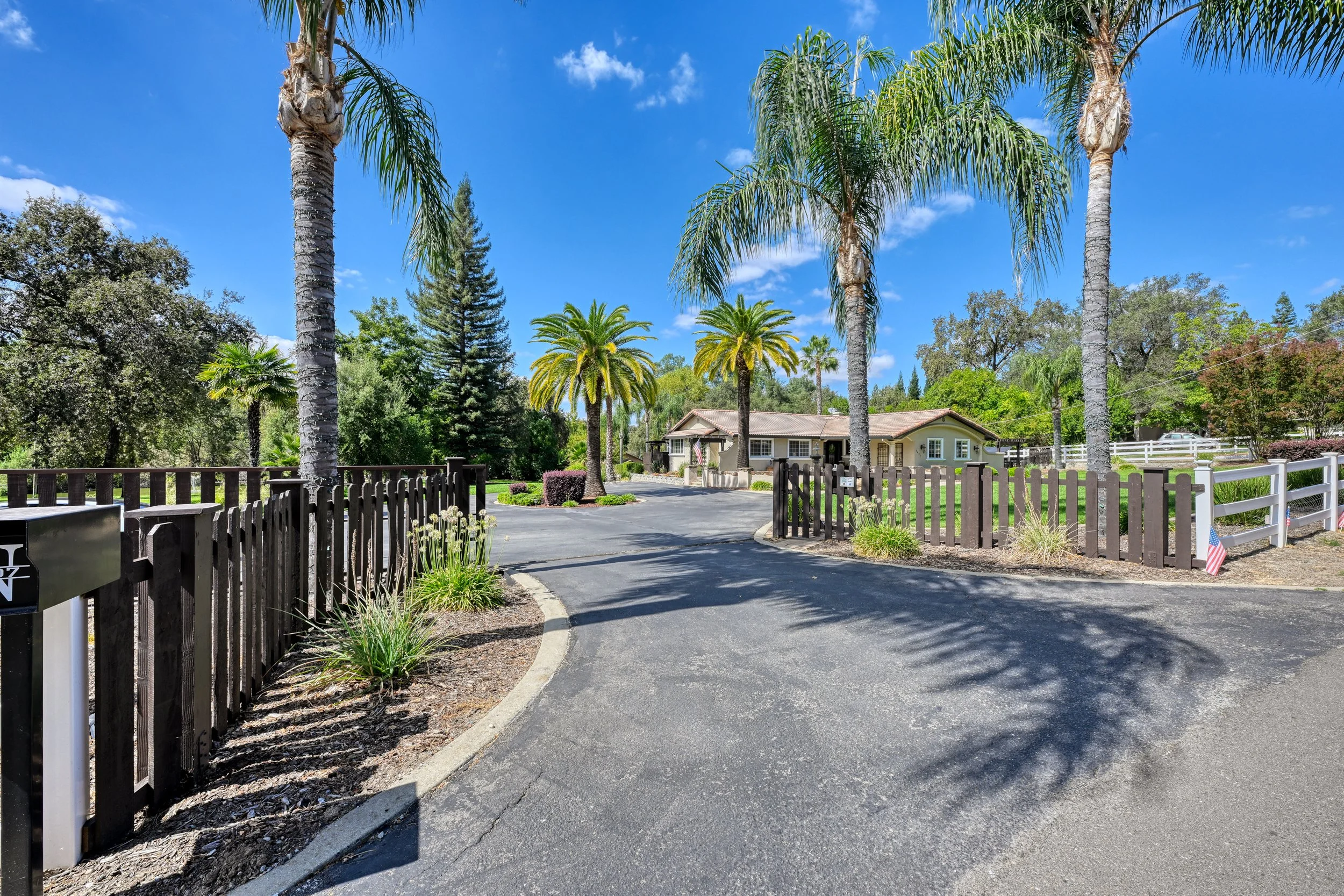 5407 Butler Rd 16.jpg