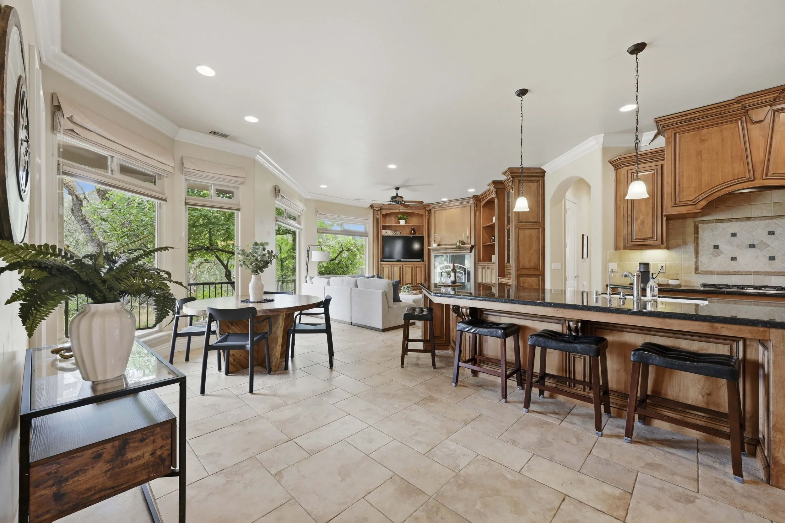 3702 Lindbrook Dr 30.jpg