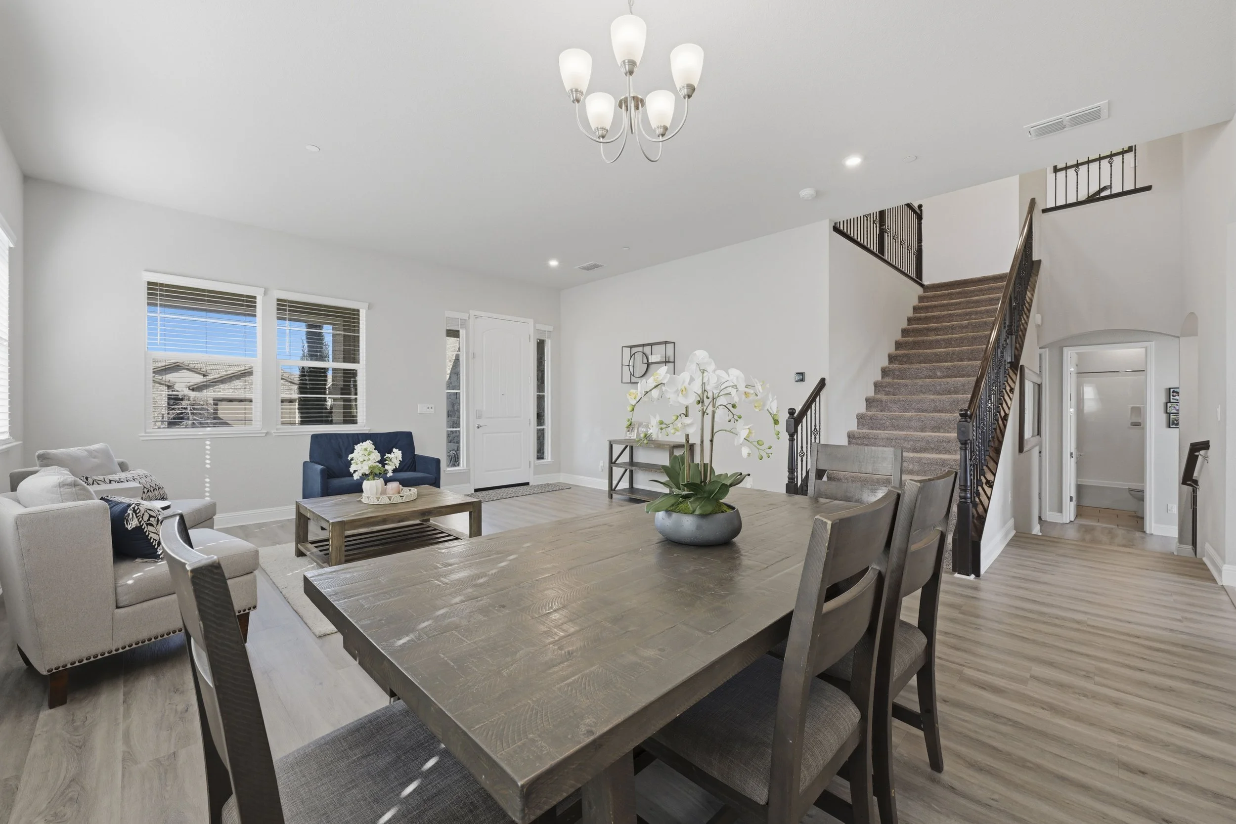 2012 Van Ruiten Dr _10.jpg