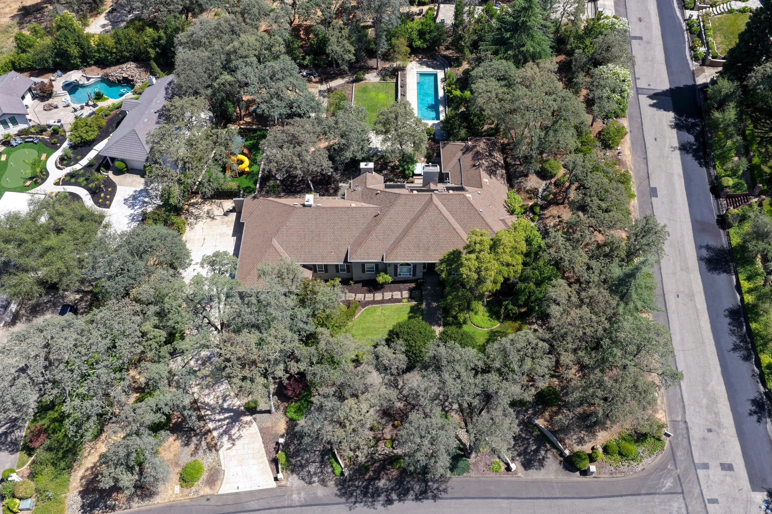 1194 Shetland Way - 36.jpg