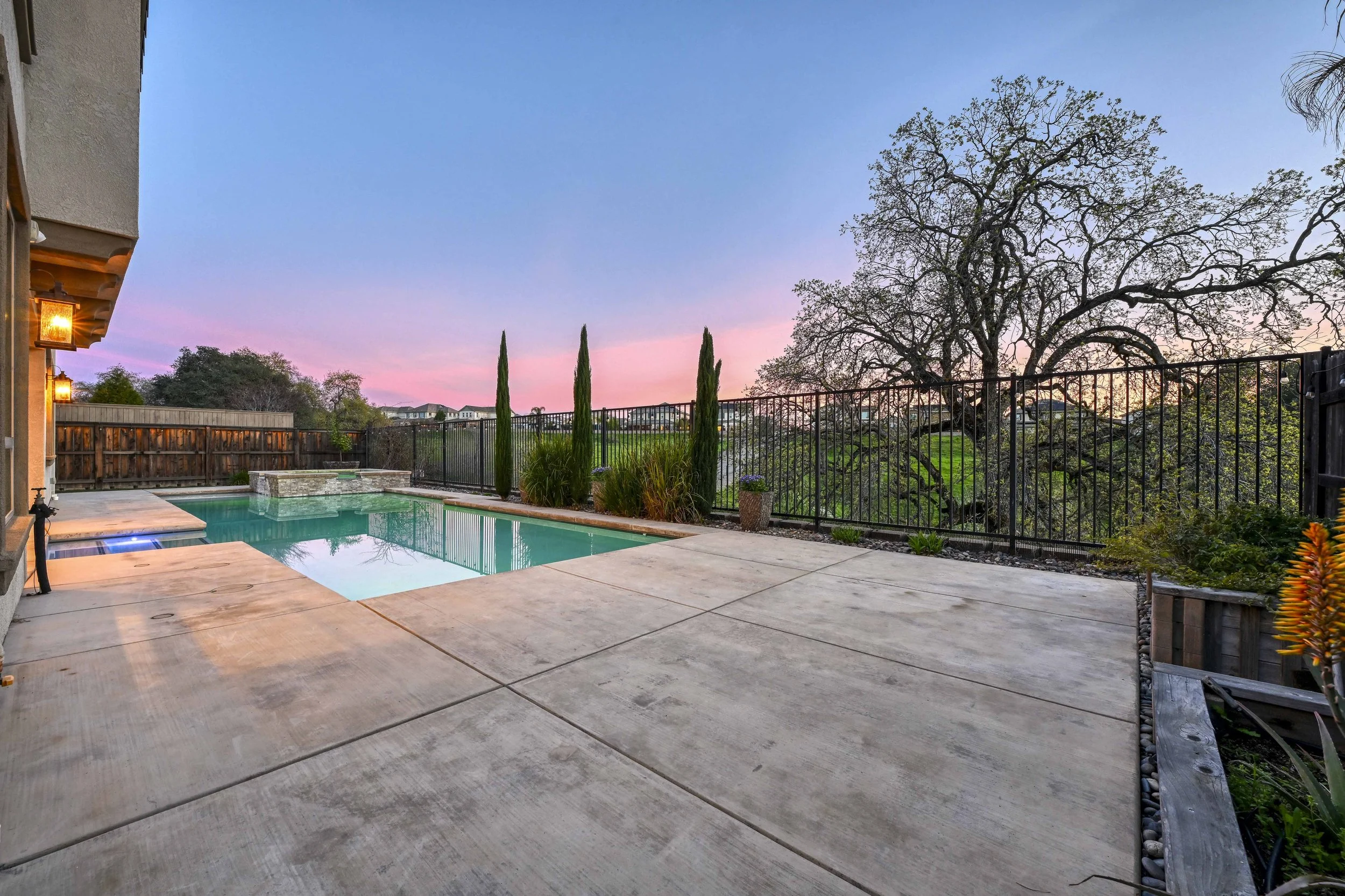 2714 Hidden Trail Loop 17.jpg