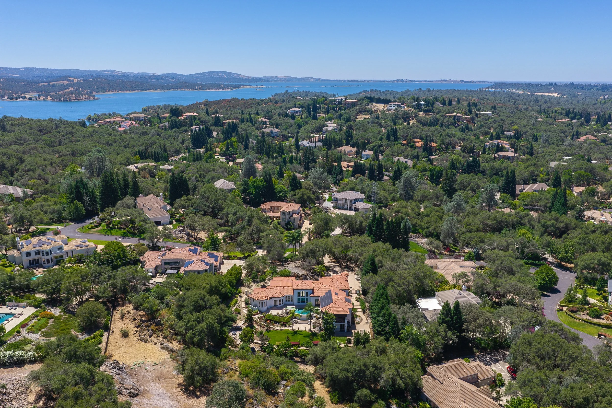 5645 Los Posas Way 13.jpg