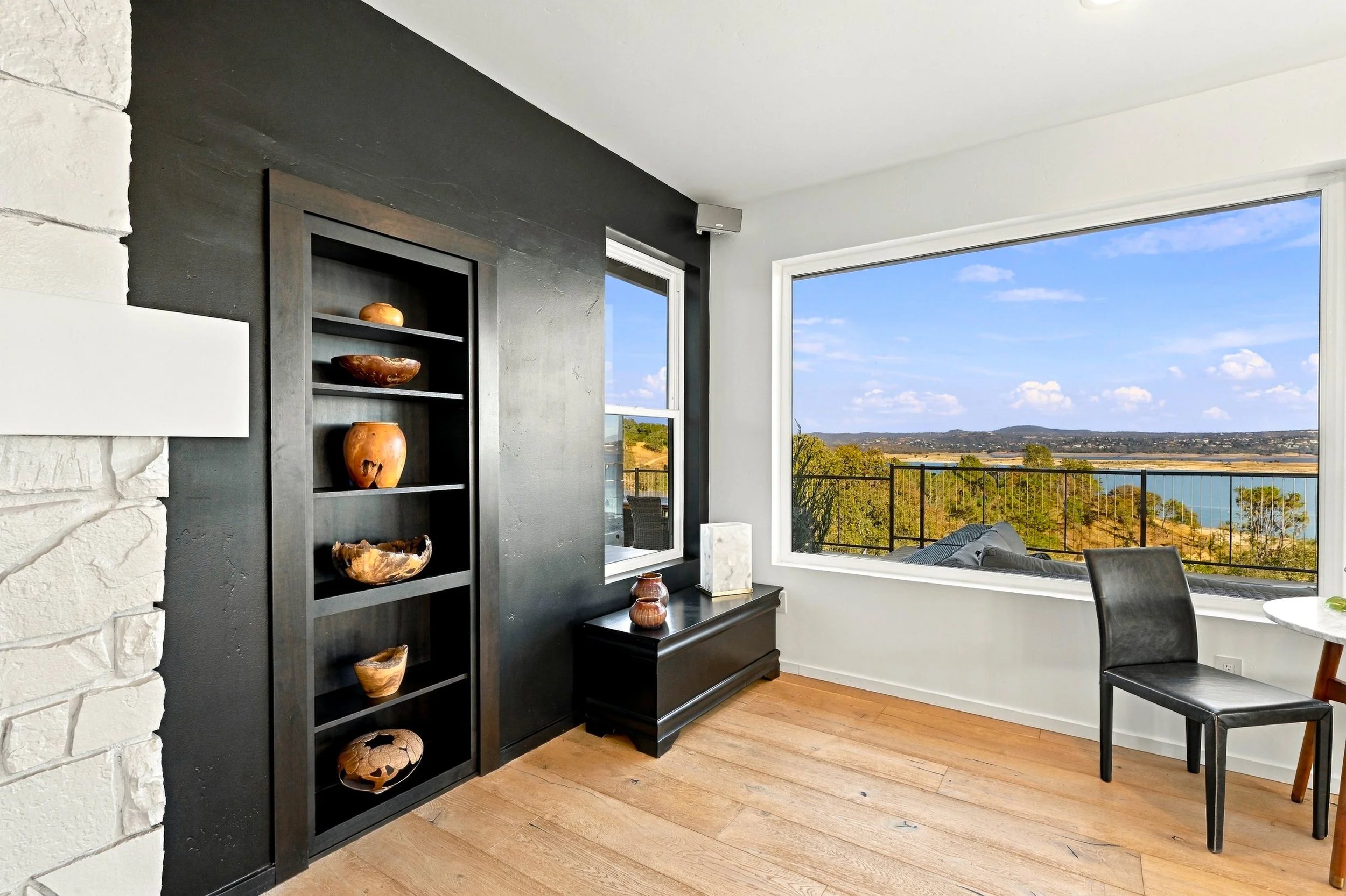 7882 Lakeshore Dr 40.jpg