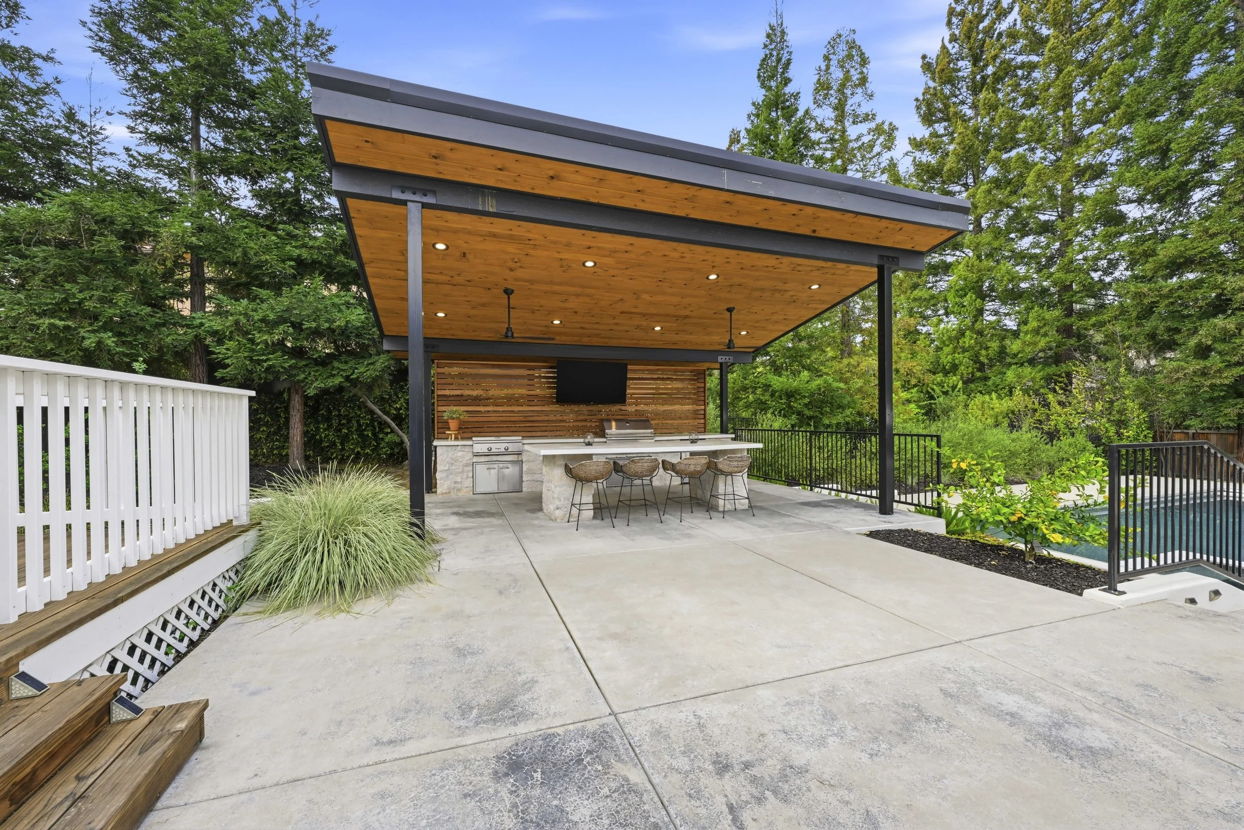 9660 Los Lagos Cir North - 106.jpg