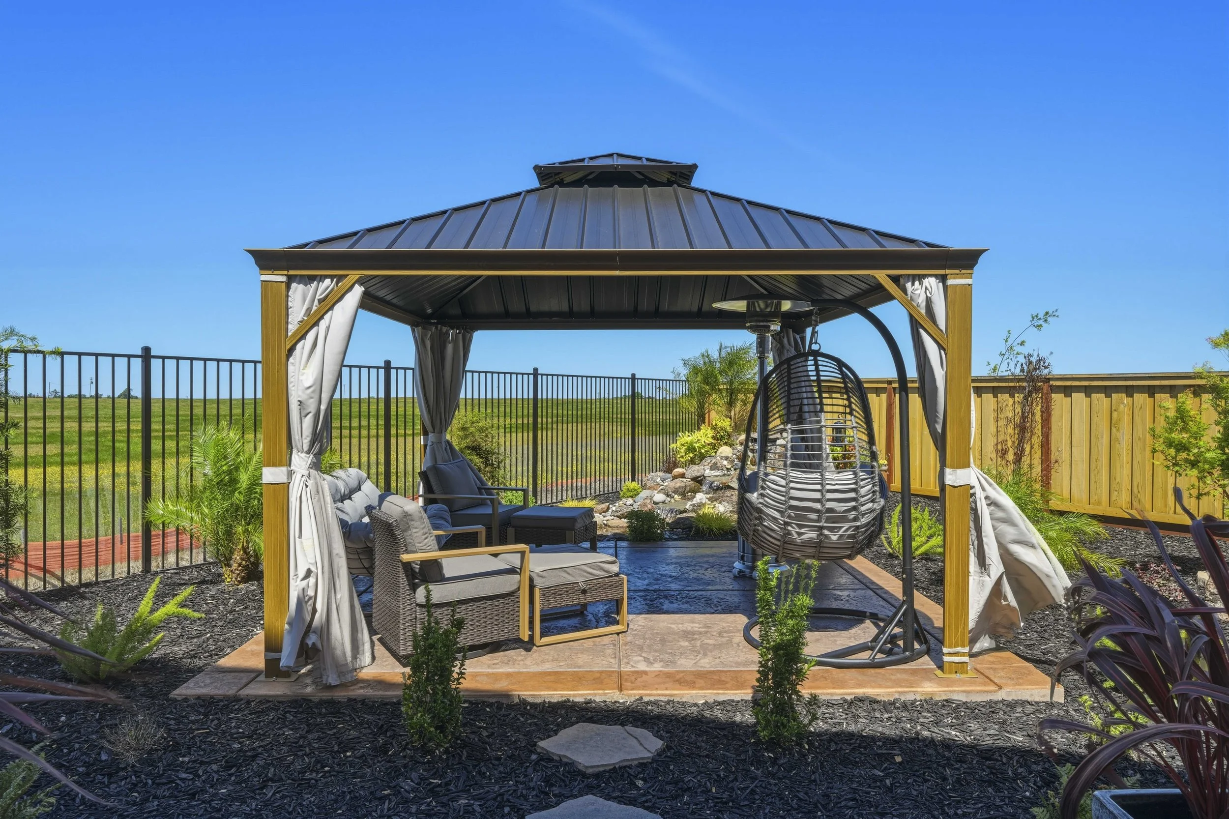 841 Rosette Ct - 104.jpg