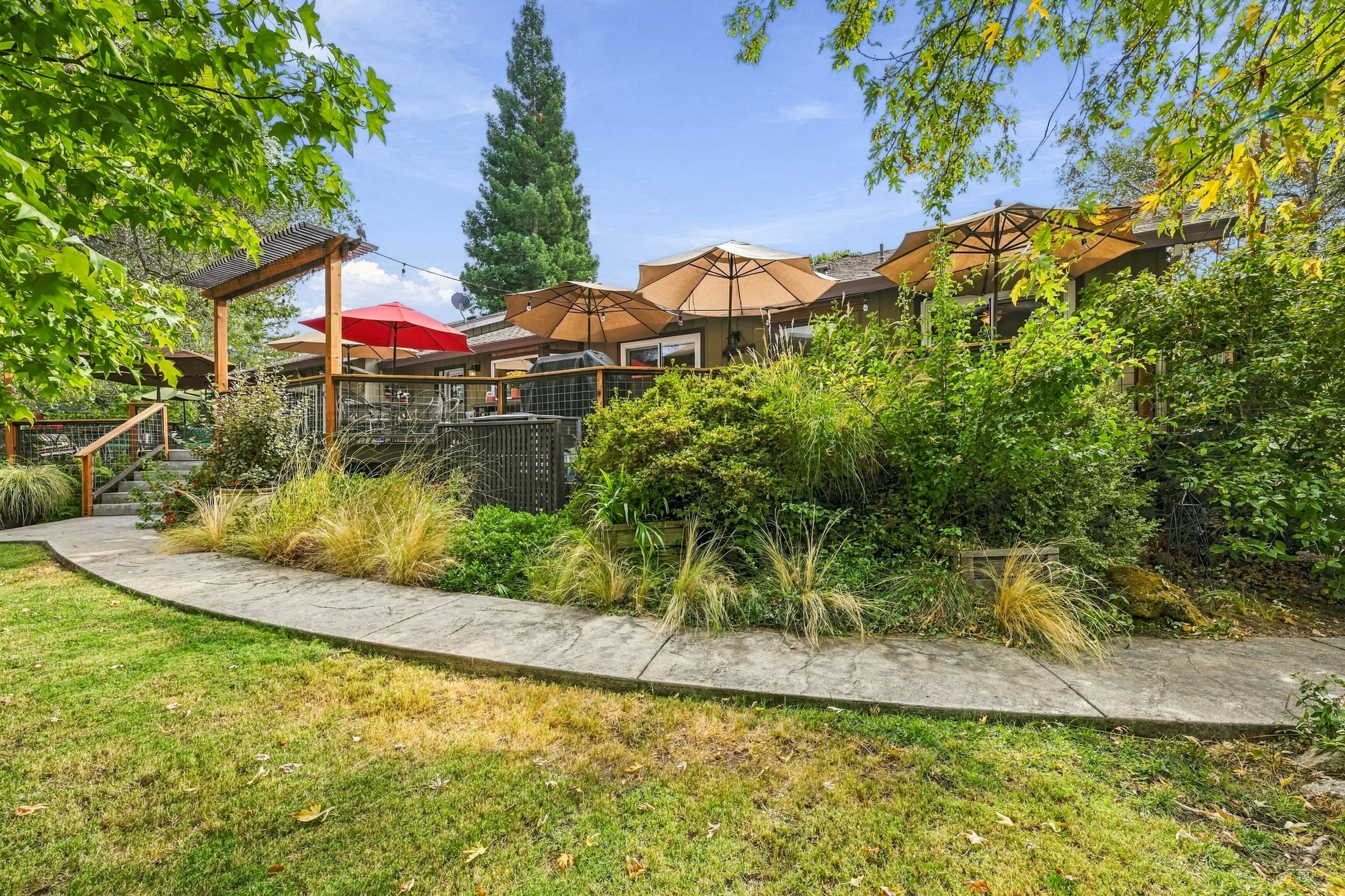 8235 Walden Woods Way 67.jpg