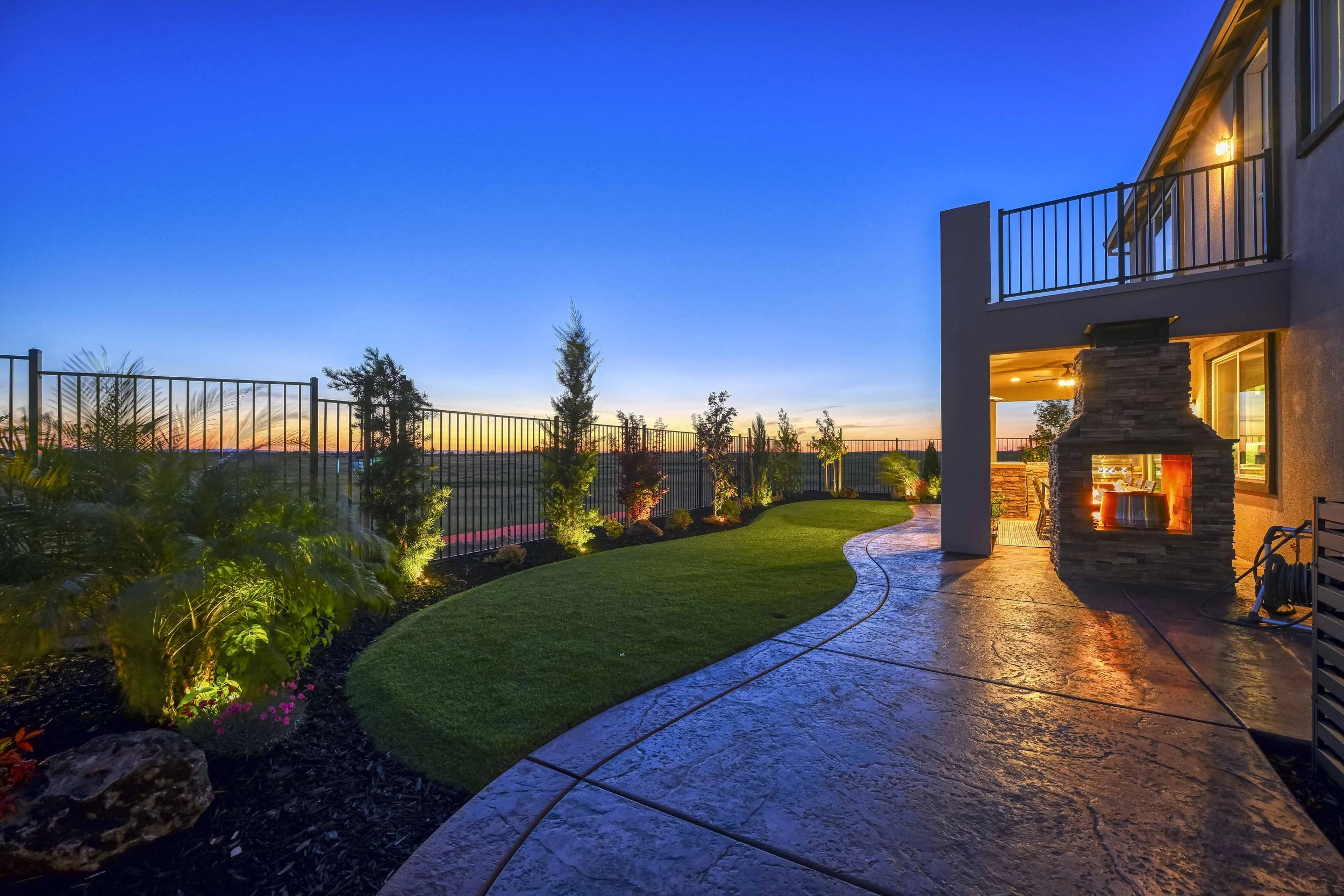 841 Rosette Ct - Twilight - 44.jpg