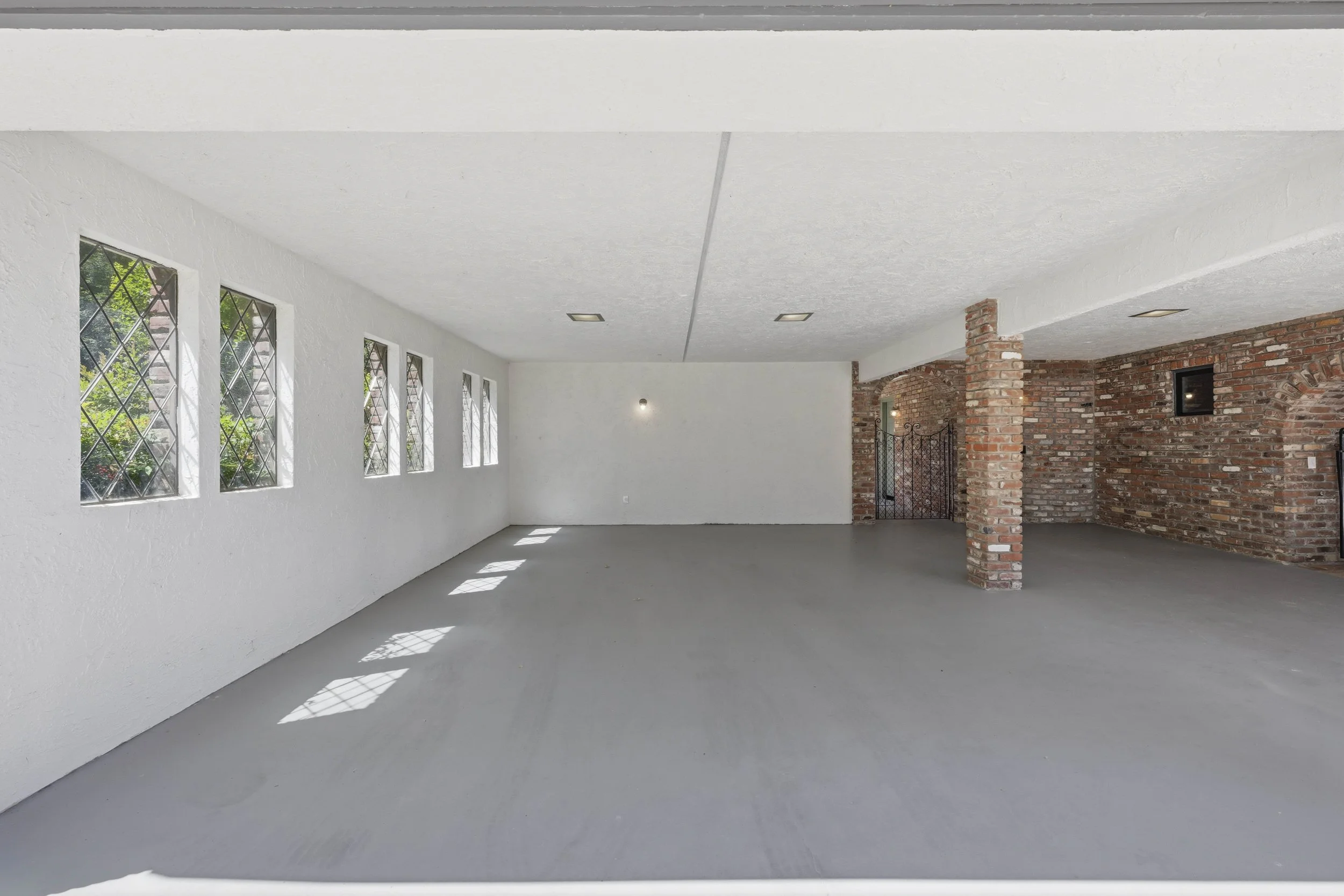 9815 Mira Del Rio Dr 28.jpg
