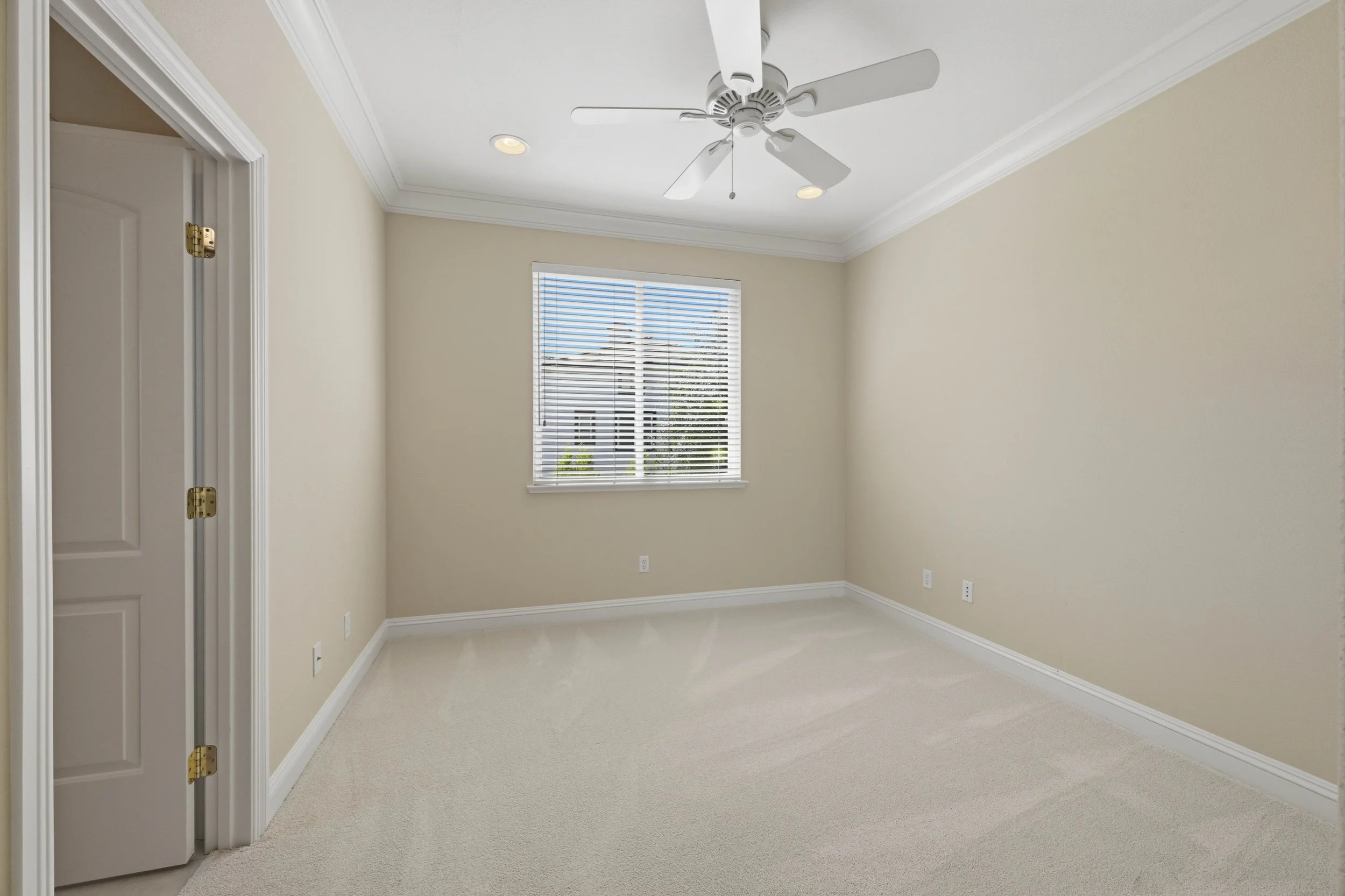 2228 Belvedere Cir _46.jpg