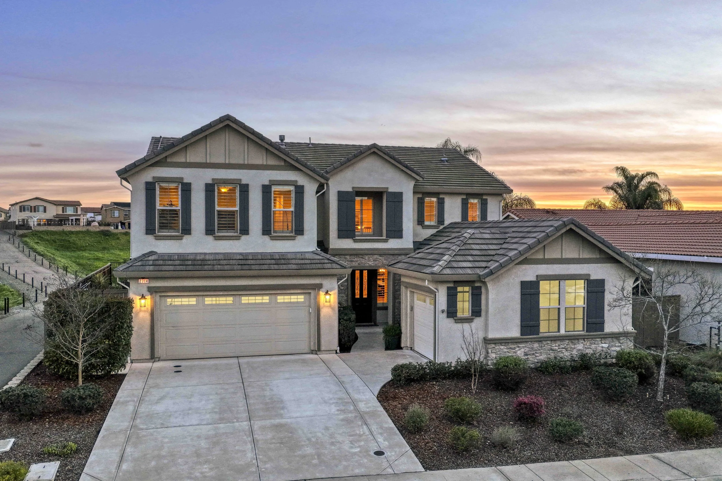 2714 Hidden Trail Loop 9.jpg