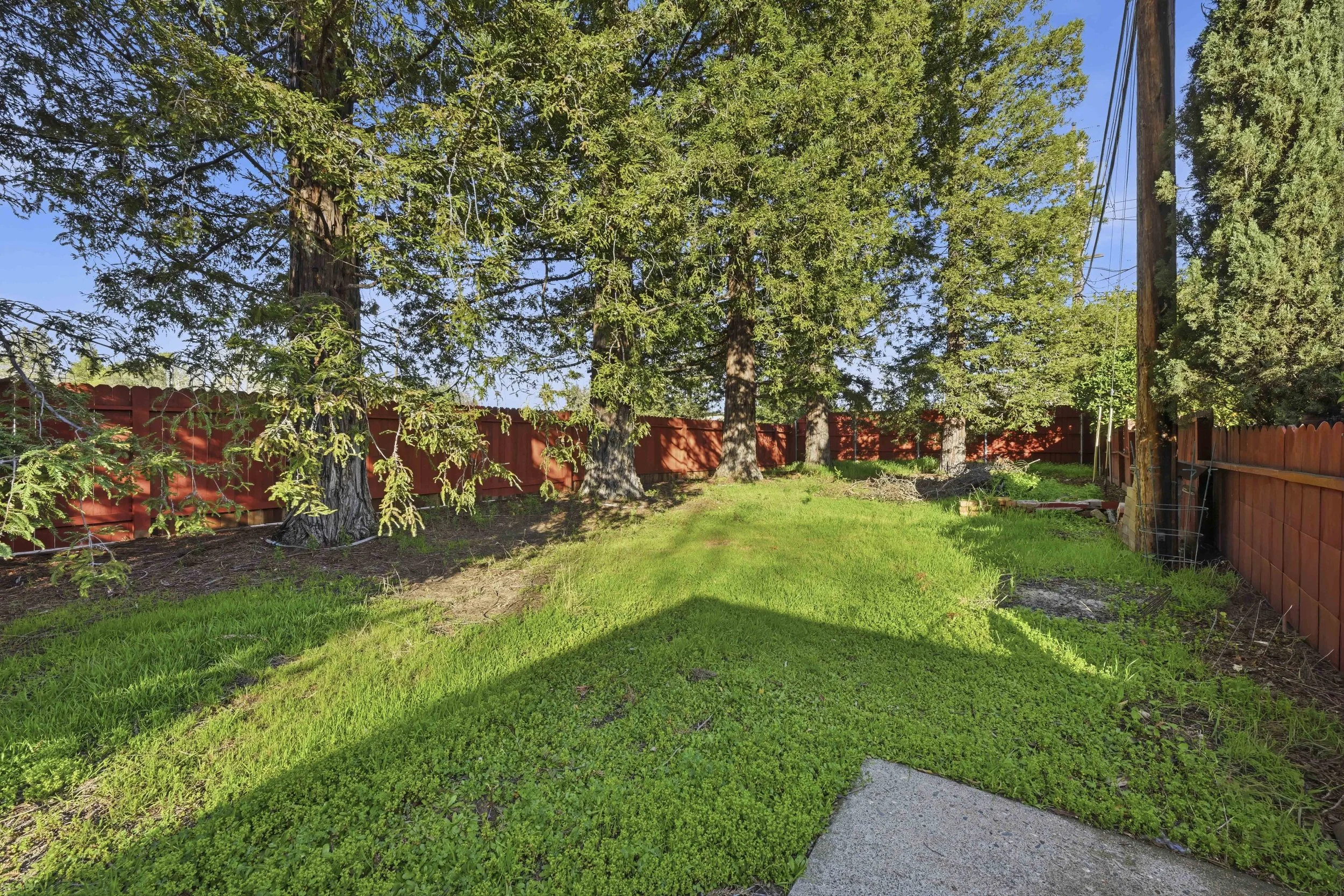 1820 Richmond St 48.jpg