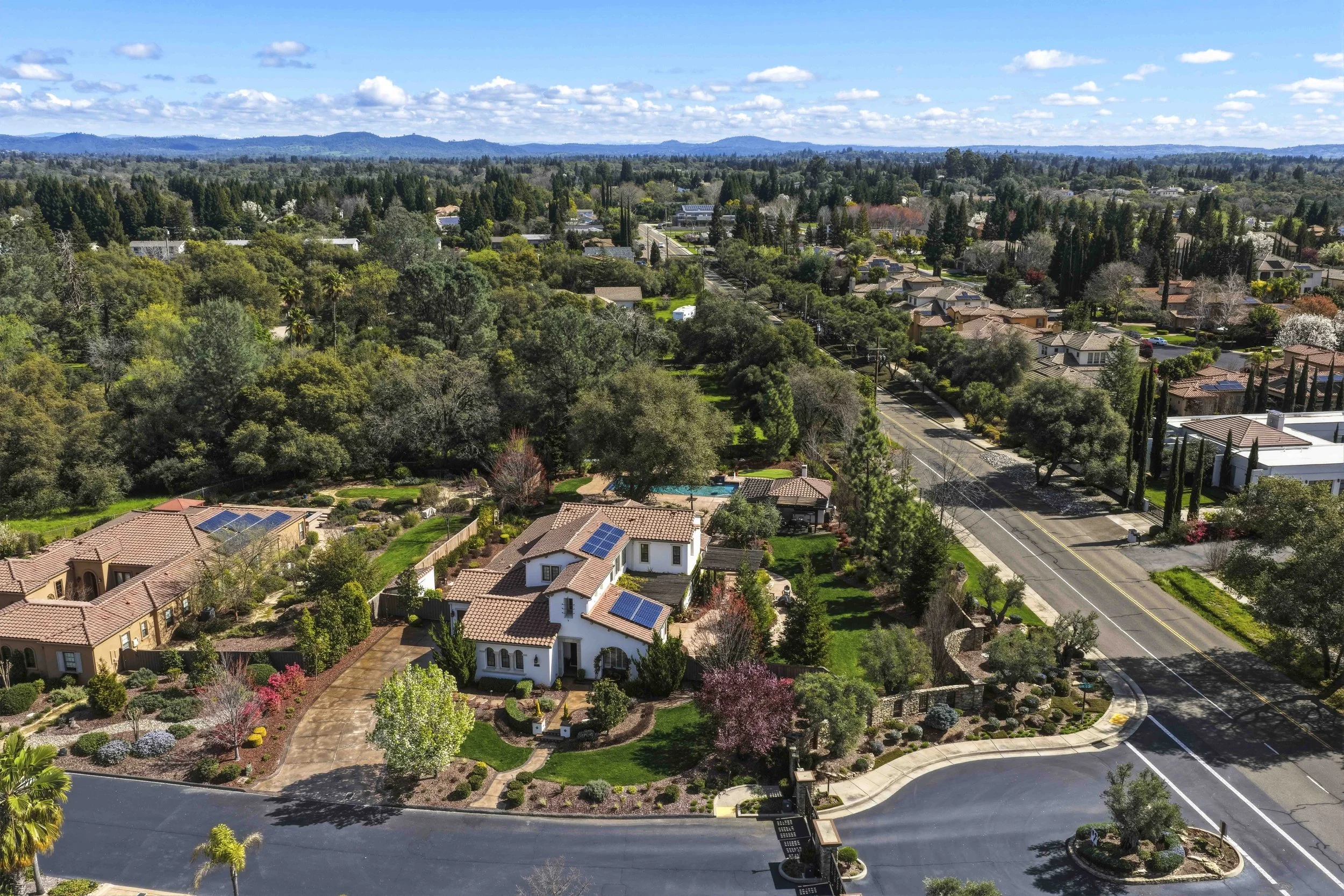 7585 Olive Glen Ct - 2.jpg