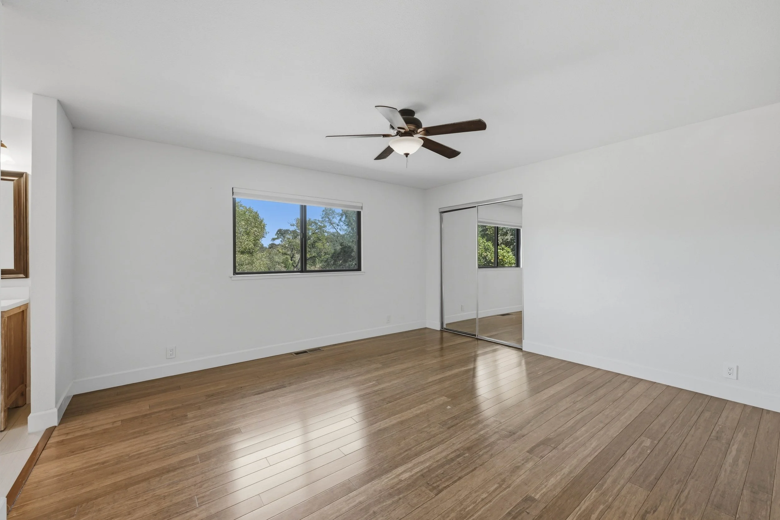 4440 Lawrence Dr _59.jpg