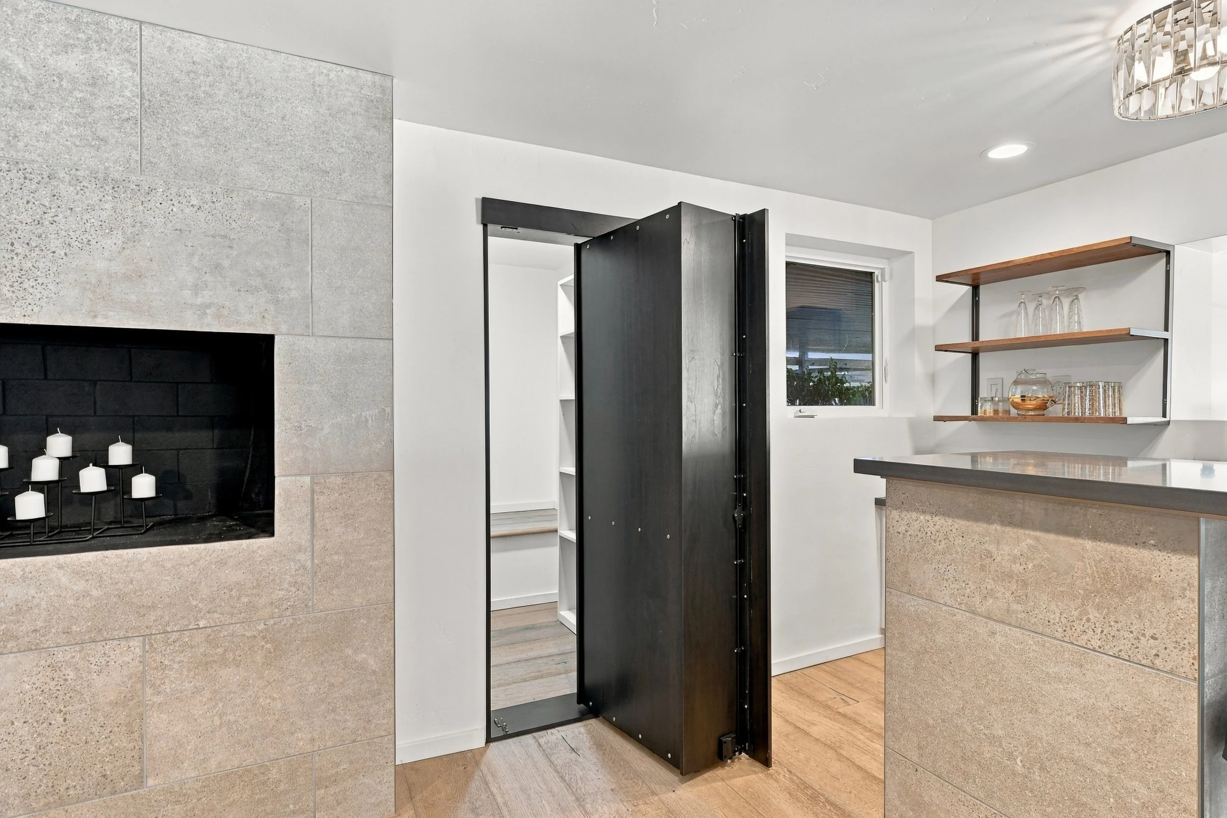 7882 Lakeshore Dr 68.jpg