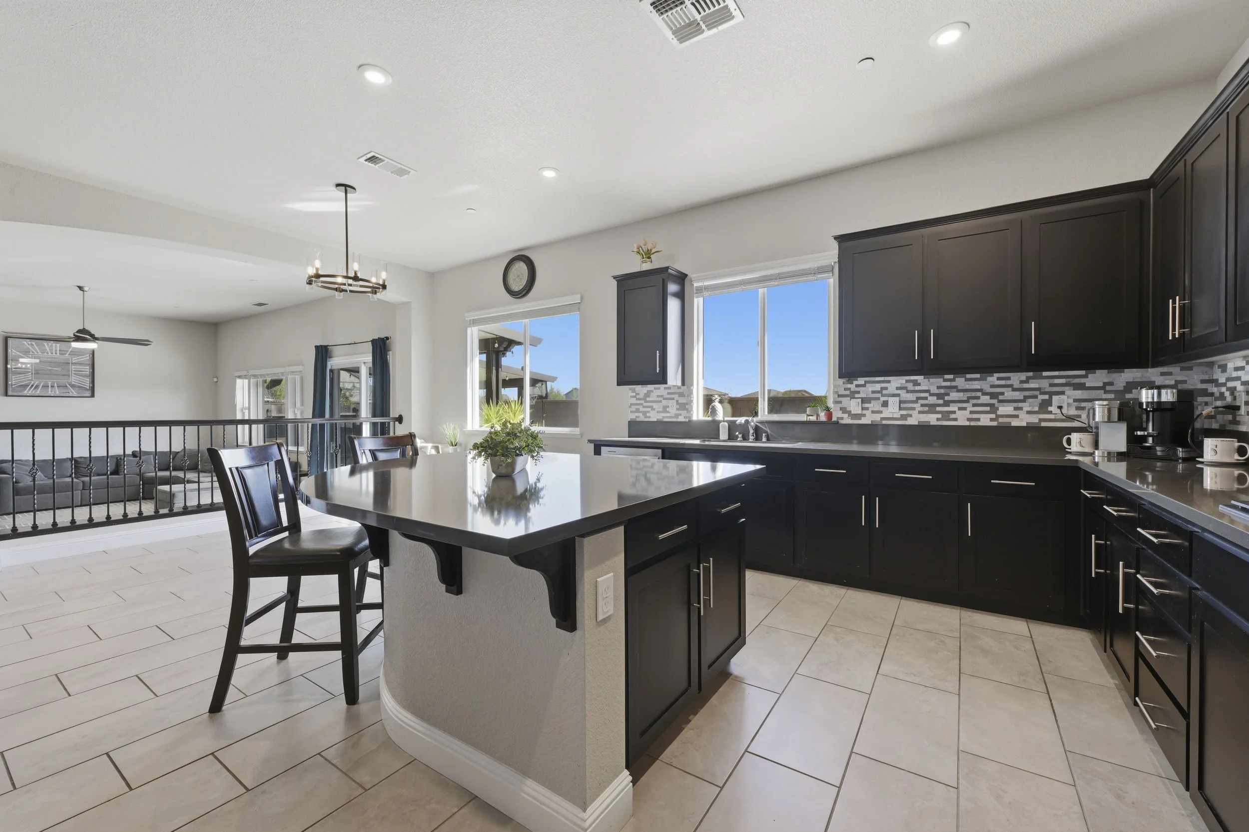 2012 Van Ruiten Dr _17.jpg