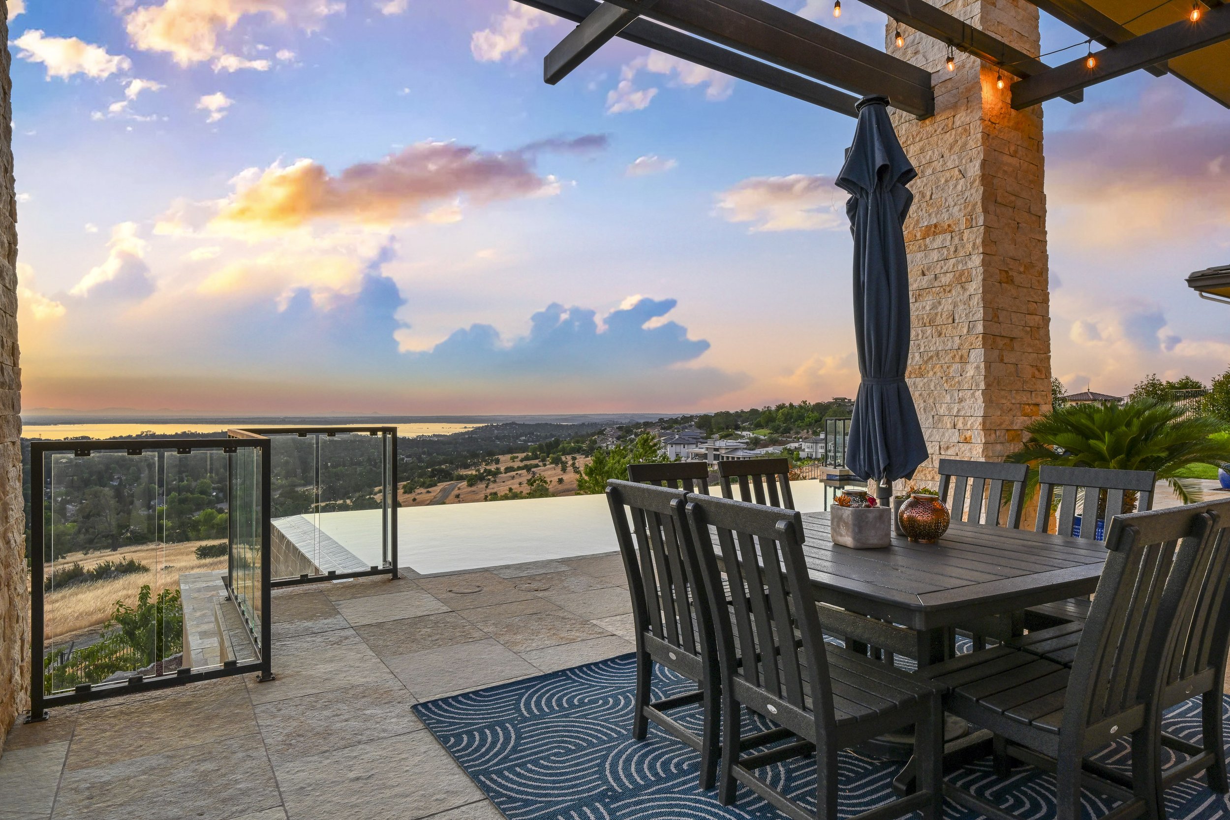 4374 Berkwood Ct 63.jpg