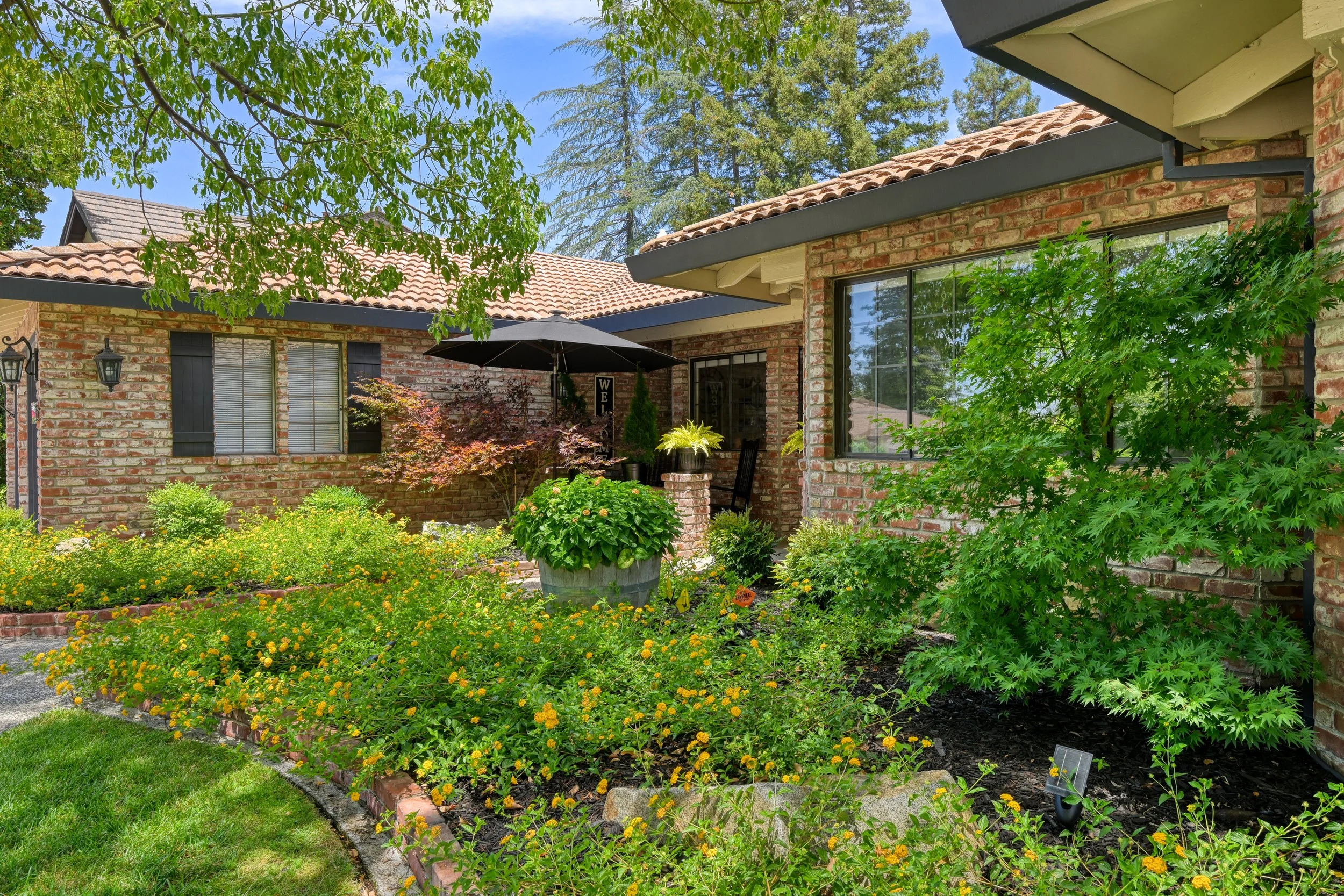 3737 Sweetwater Dr 36.jpg