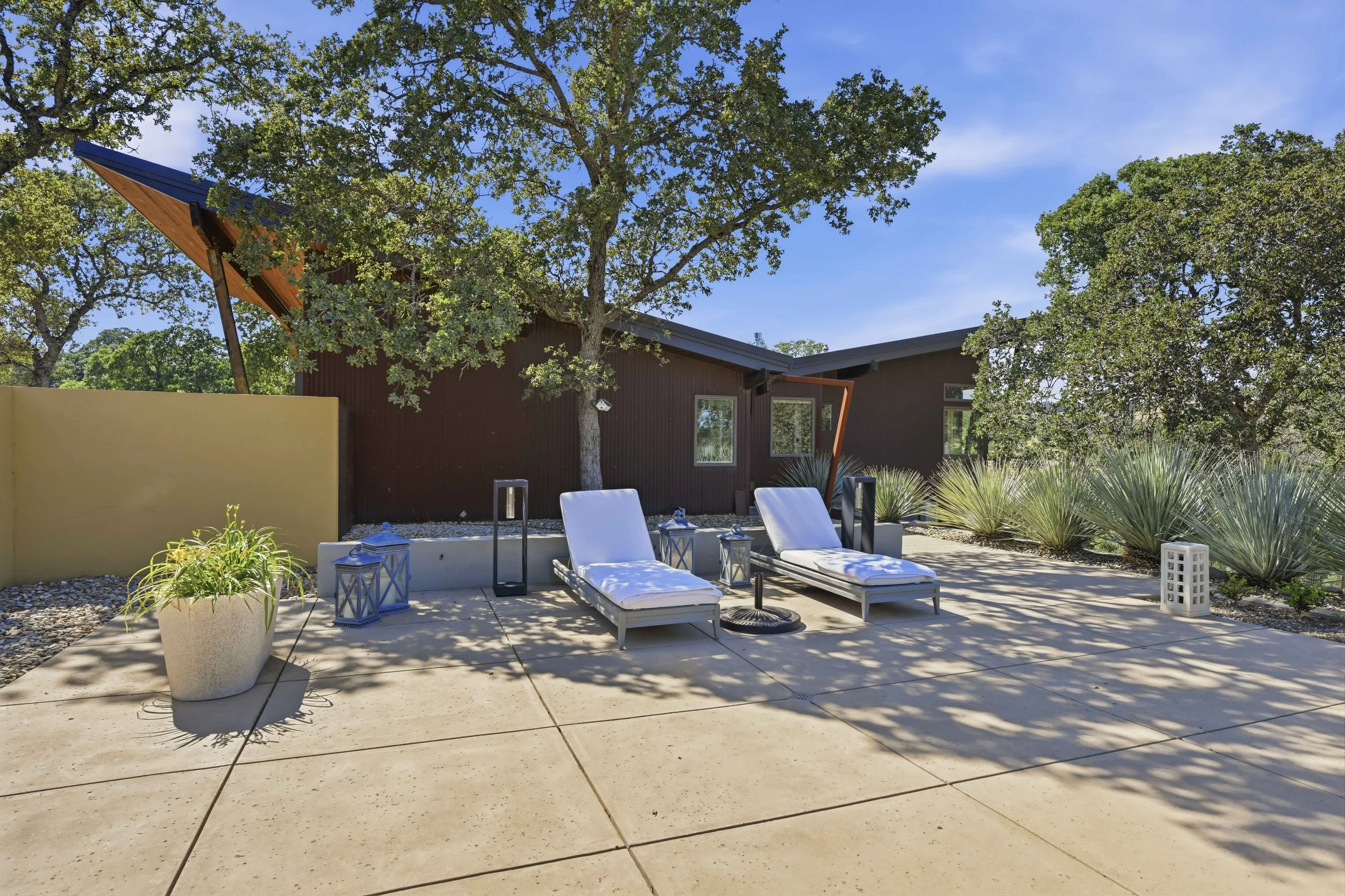 26000 Venado Dr - Daytime _95.jpg