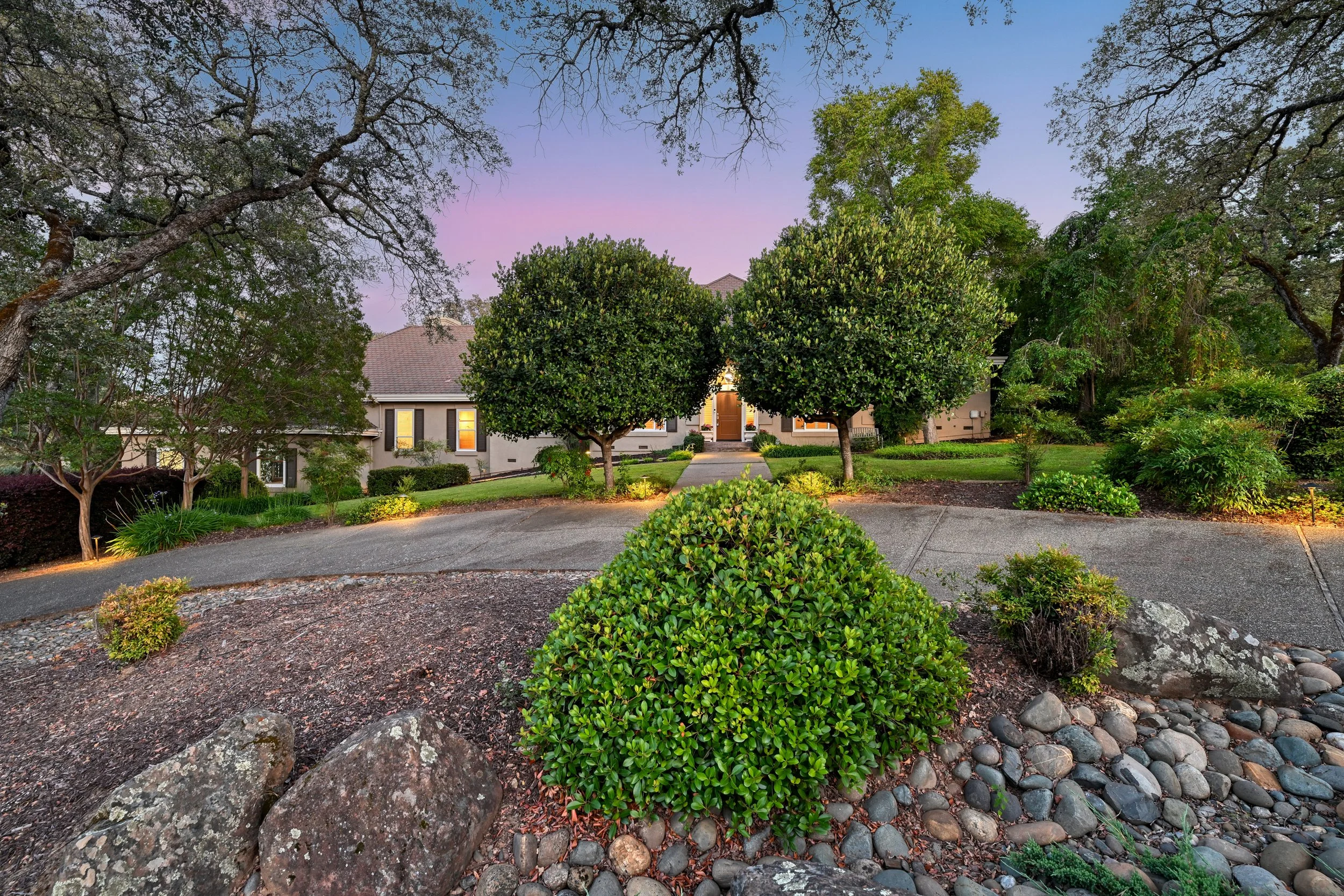 1194 Shetland Way - 13.jpg