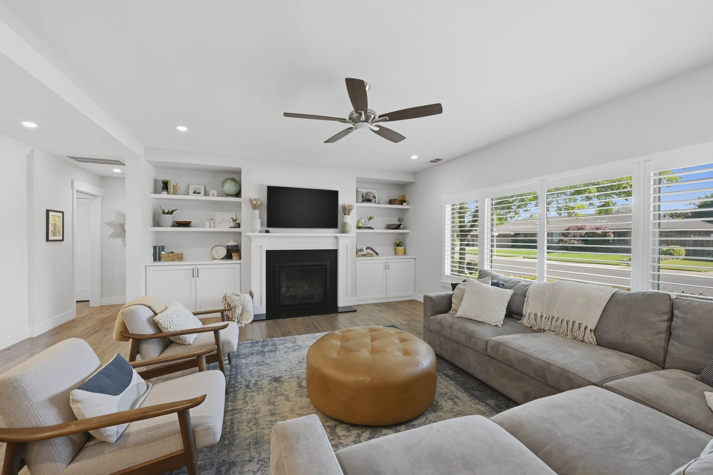 2929 Latham Dr _11.jpg