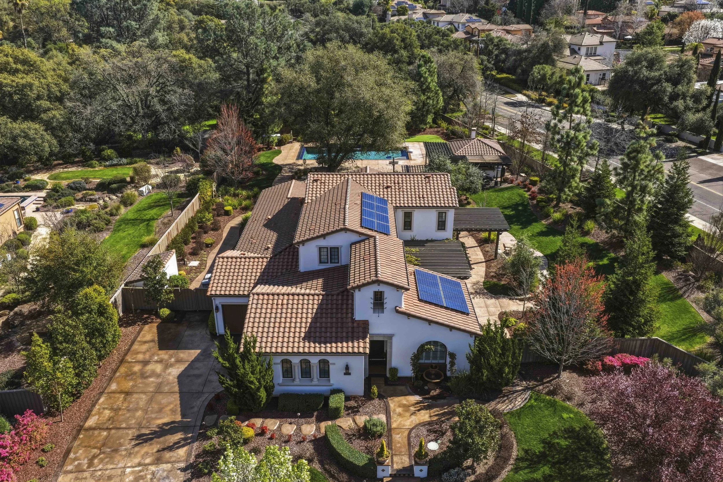 7585 Olive Glen Ct - 3.jpg