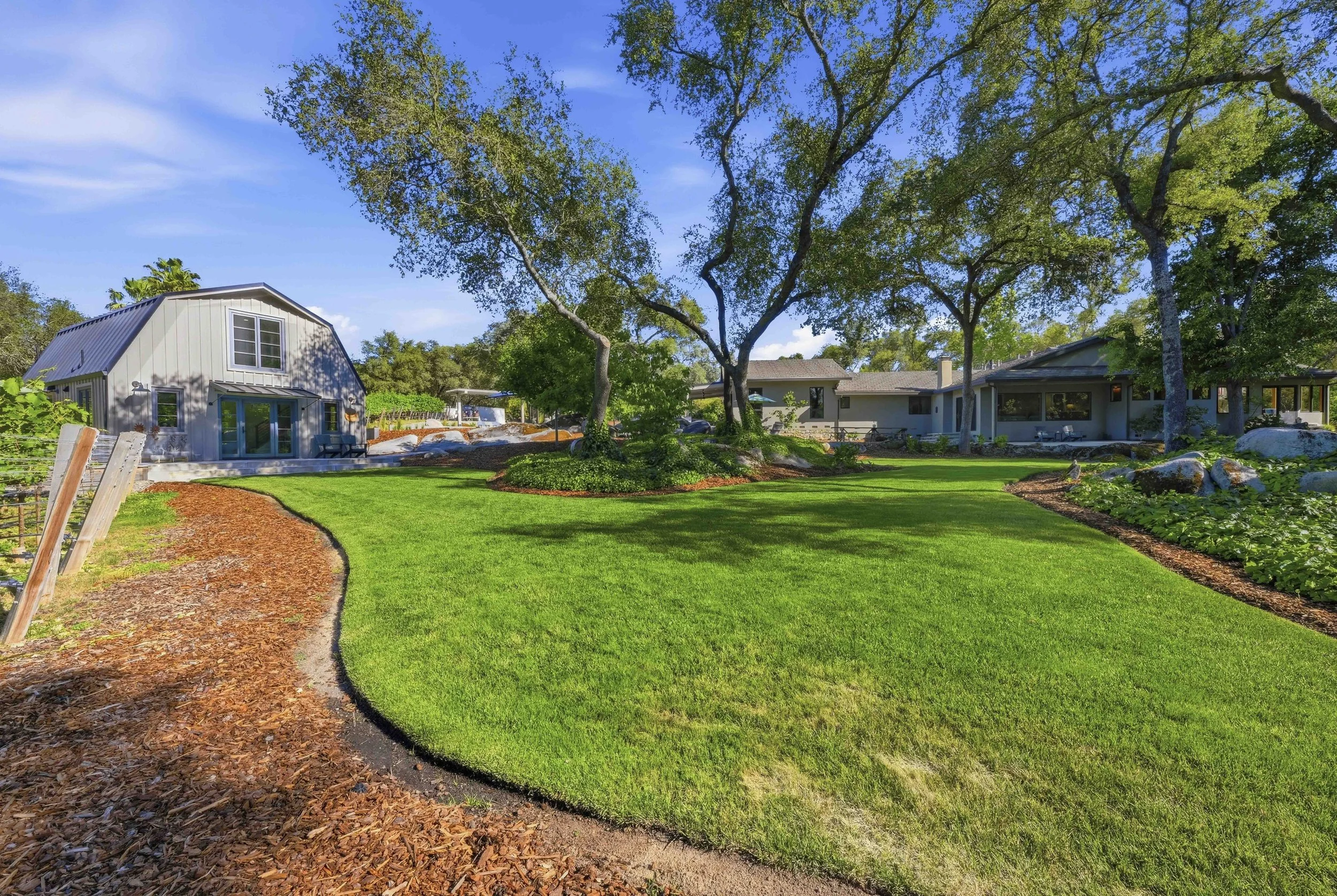 7905 Brook Ct 117.jpg