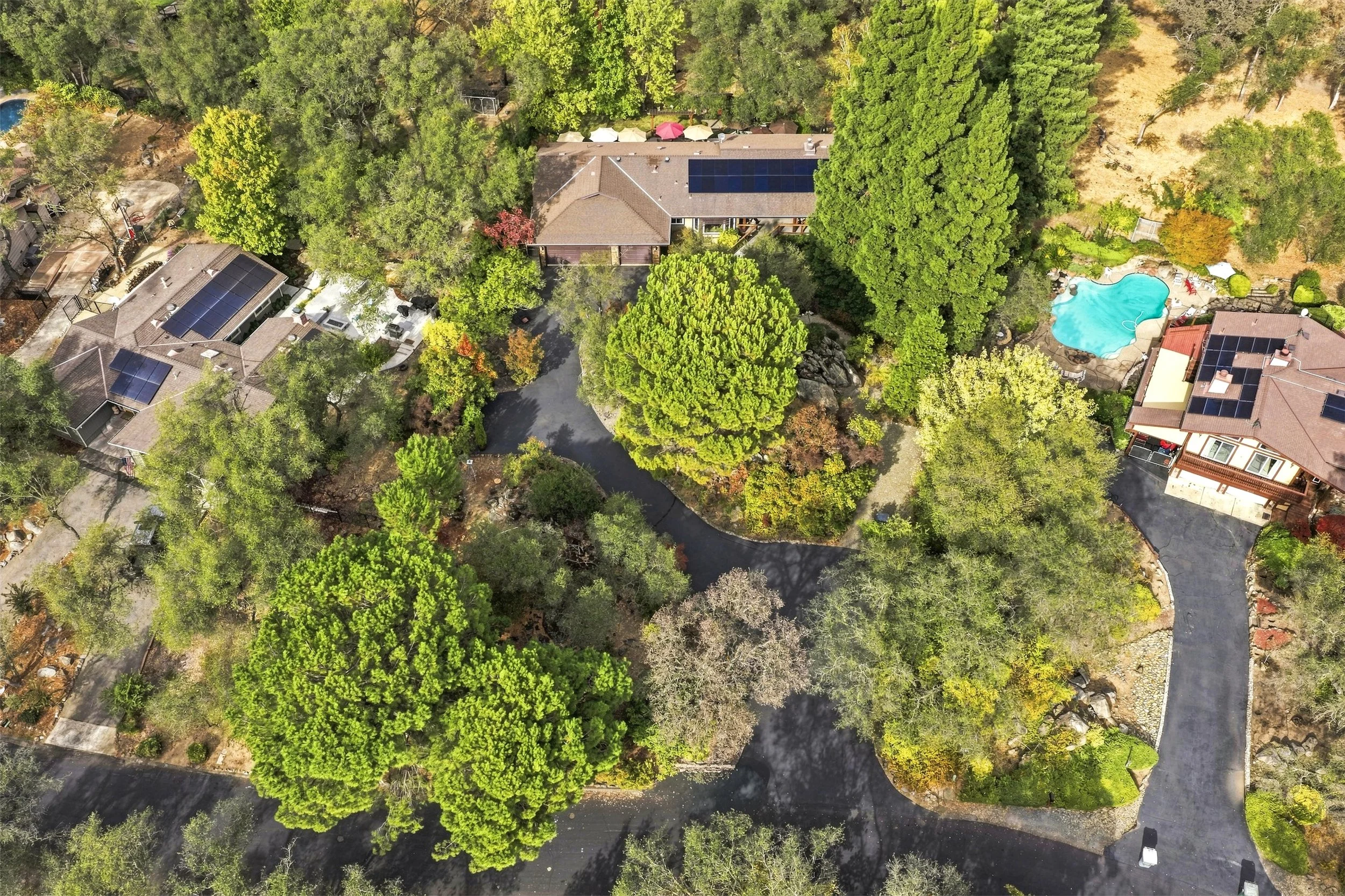 8235 Walden Woods Way 4.jpg