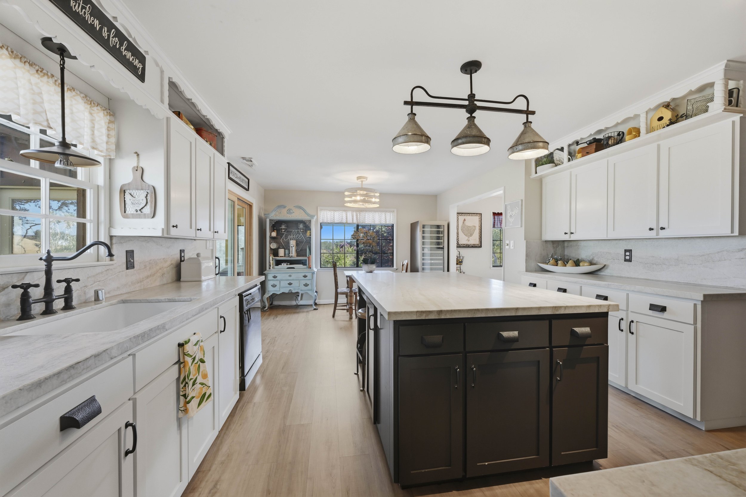 26000 Venado Dr - Guest House  - 19.jpg