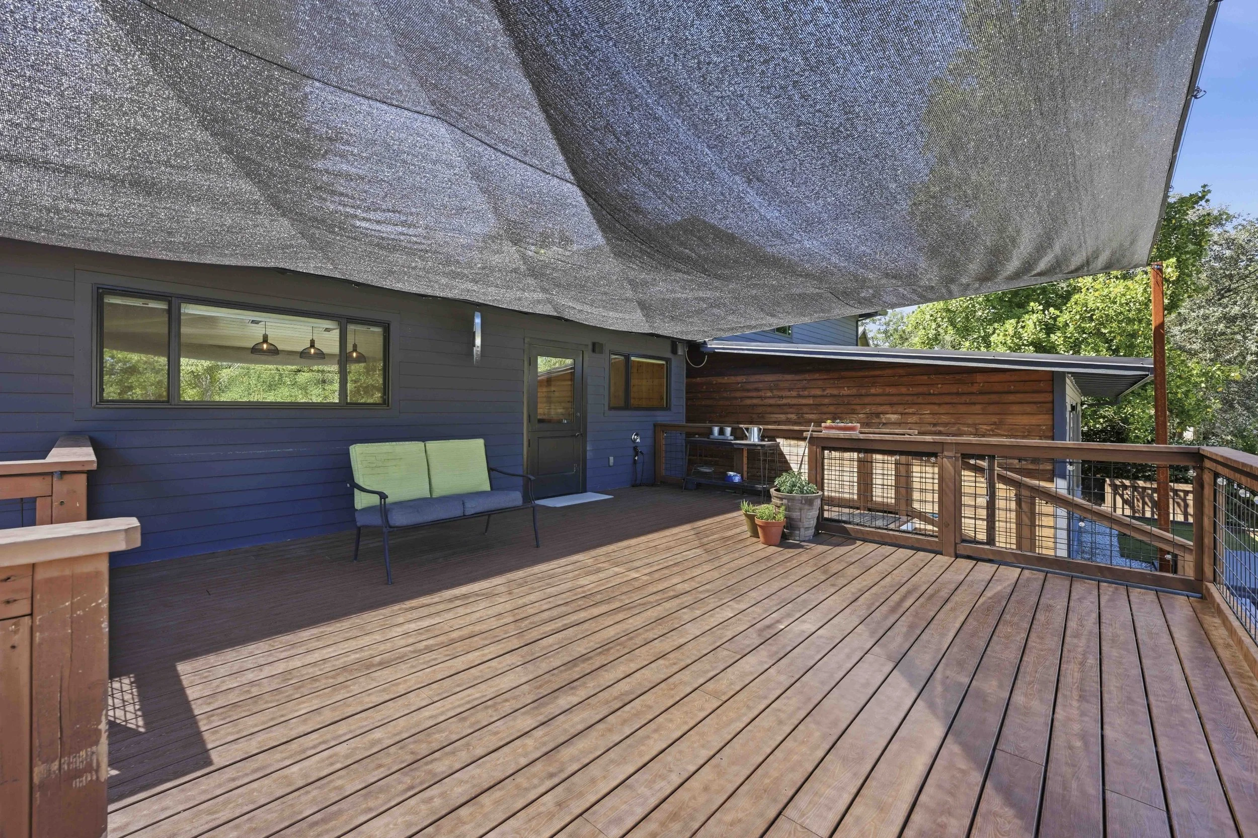 4440 Lawrence Dr _88.jpg