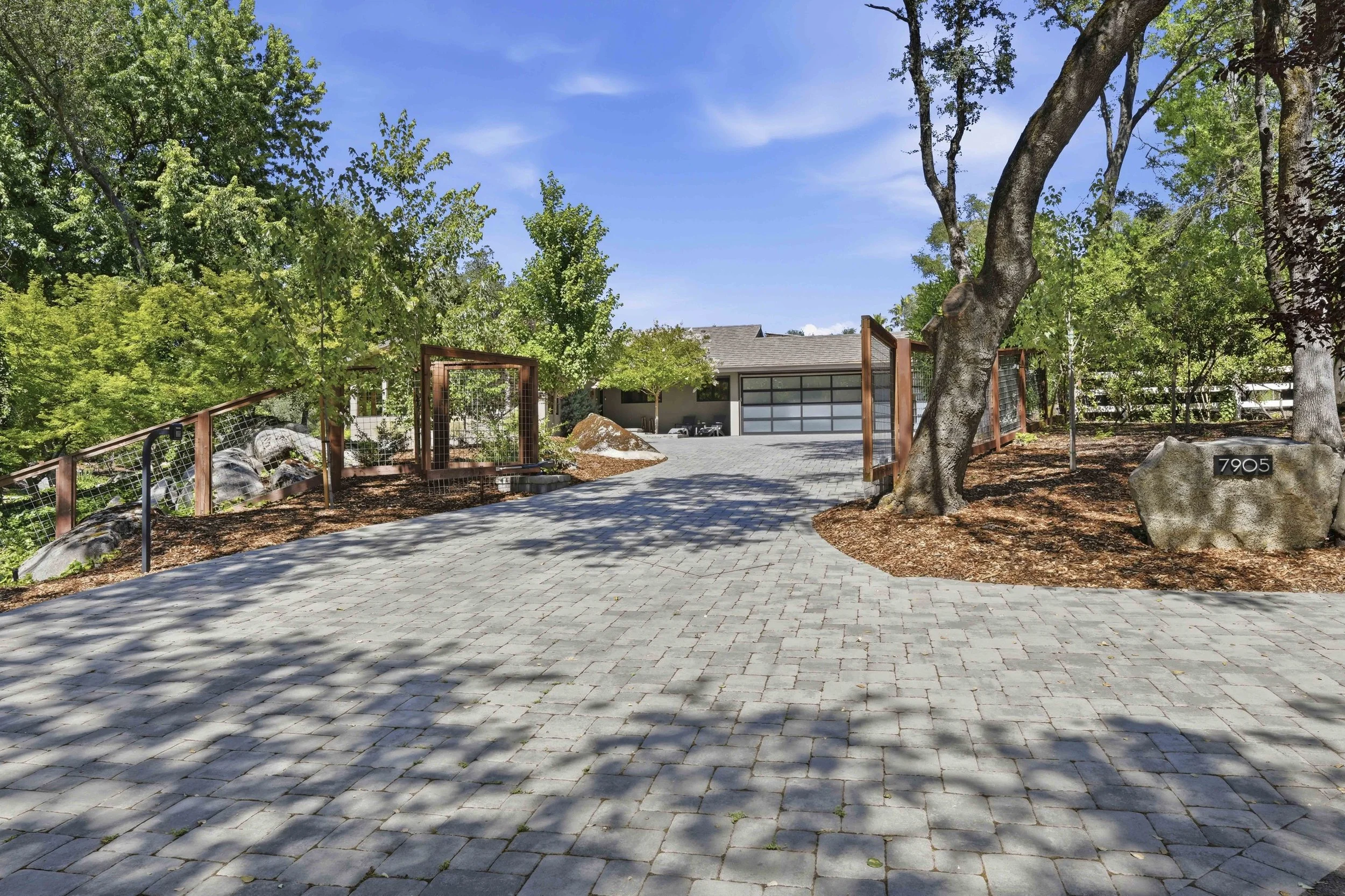 7905 Brook Ct 22.jpg
