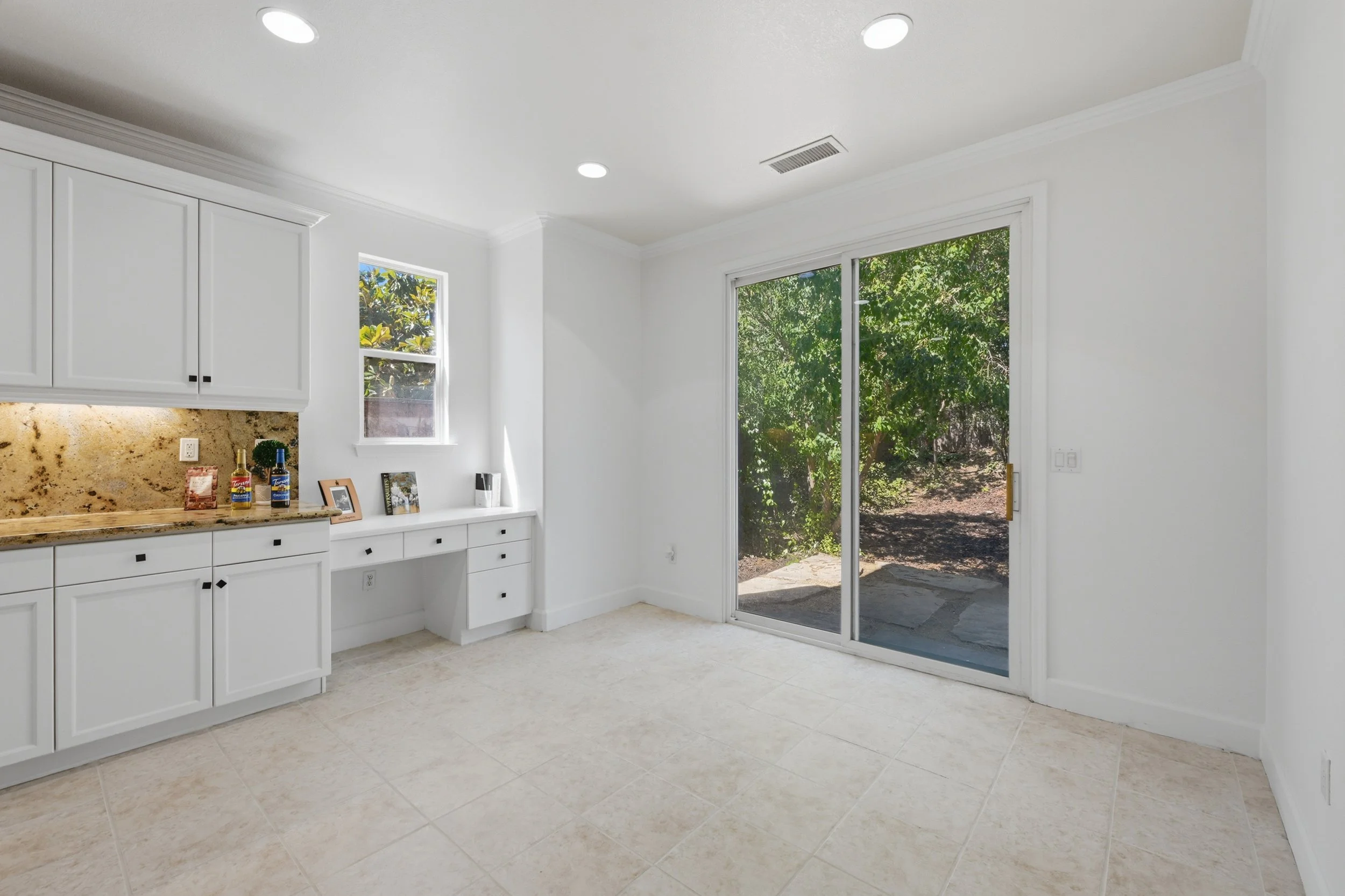9030 Longford Way 16.jpg
