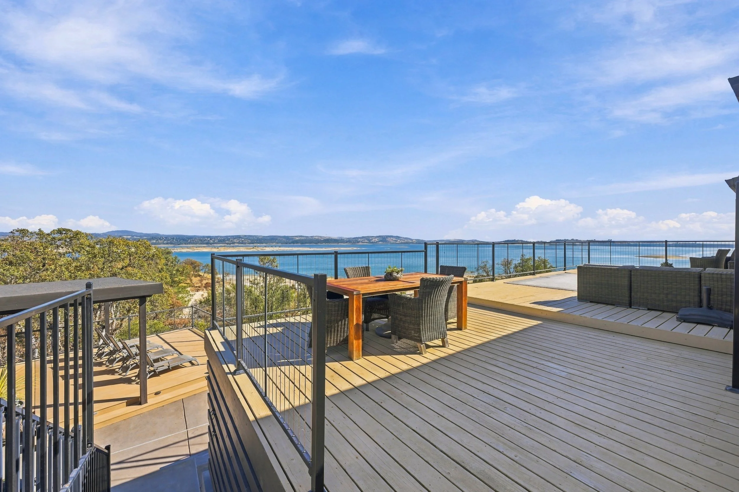 7882 Lakeshore Dr 80.jpg