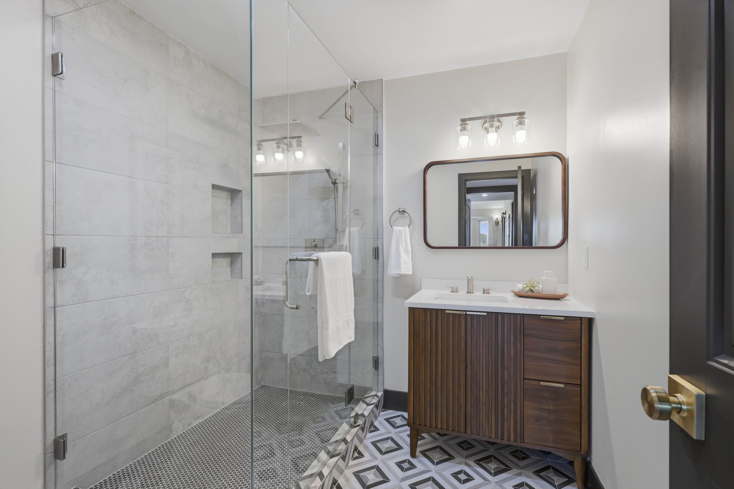 9815 Mira Del Rio Dr 94.jpg