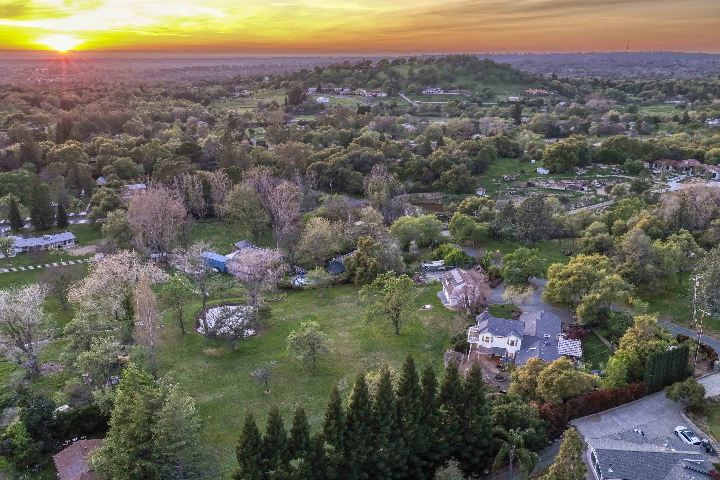 9240 Rock Springs Rd _25.jpg