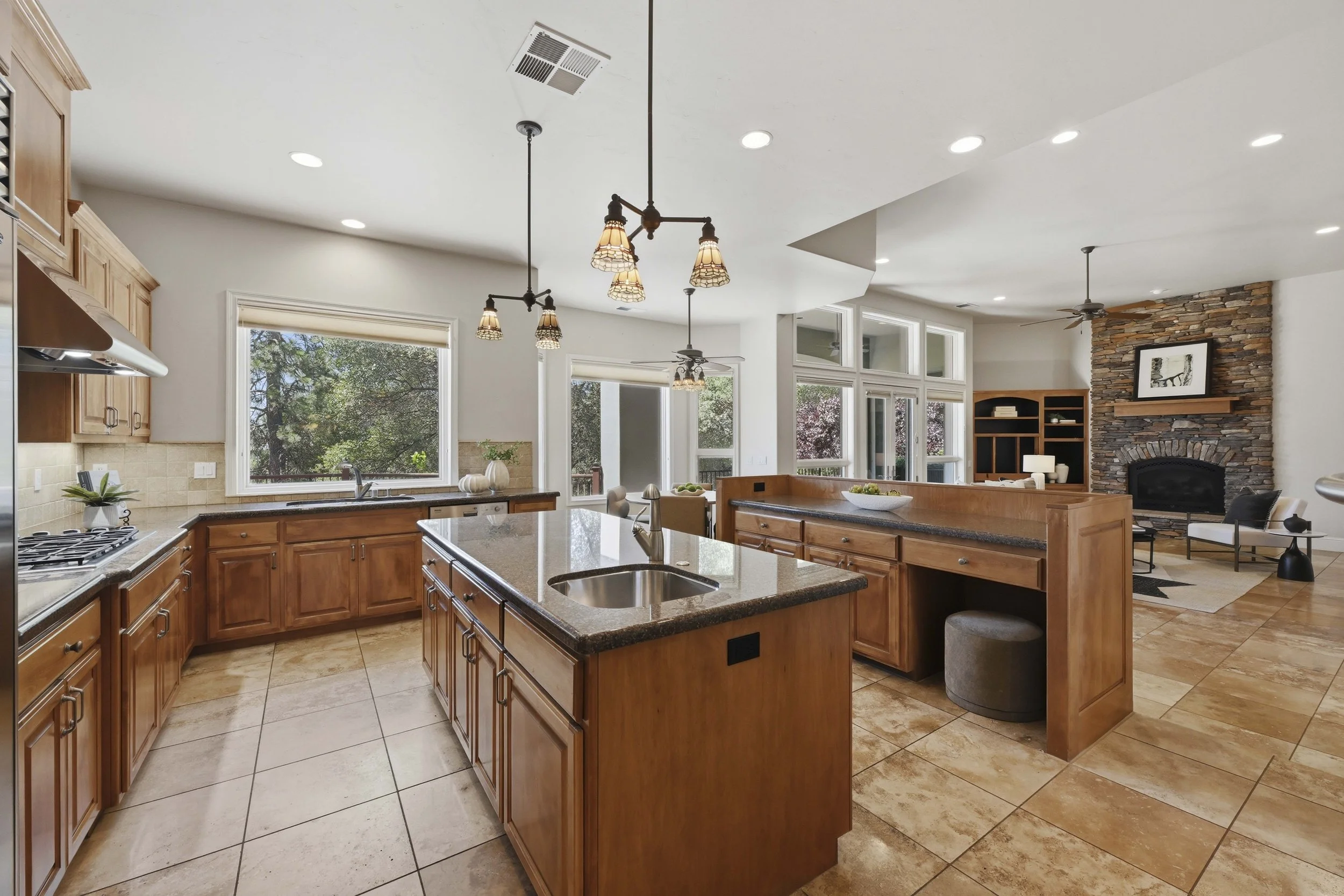 1109 Holly Leaf Ln_44.jpg