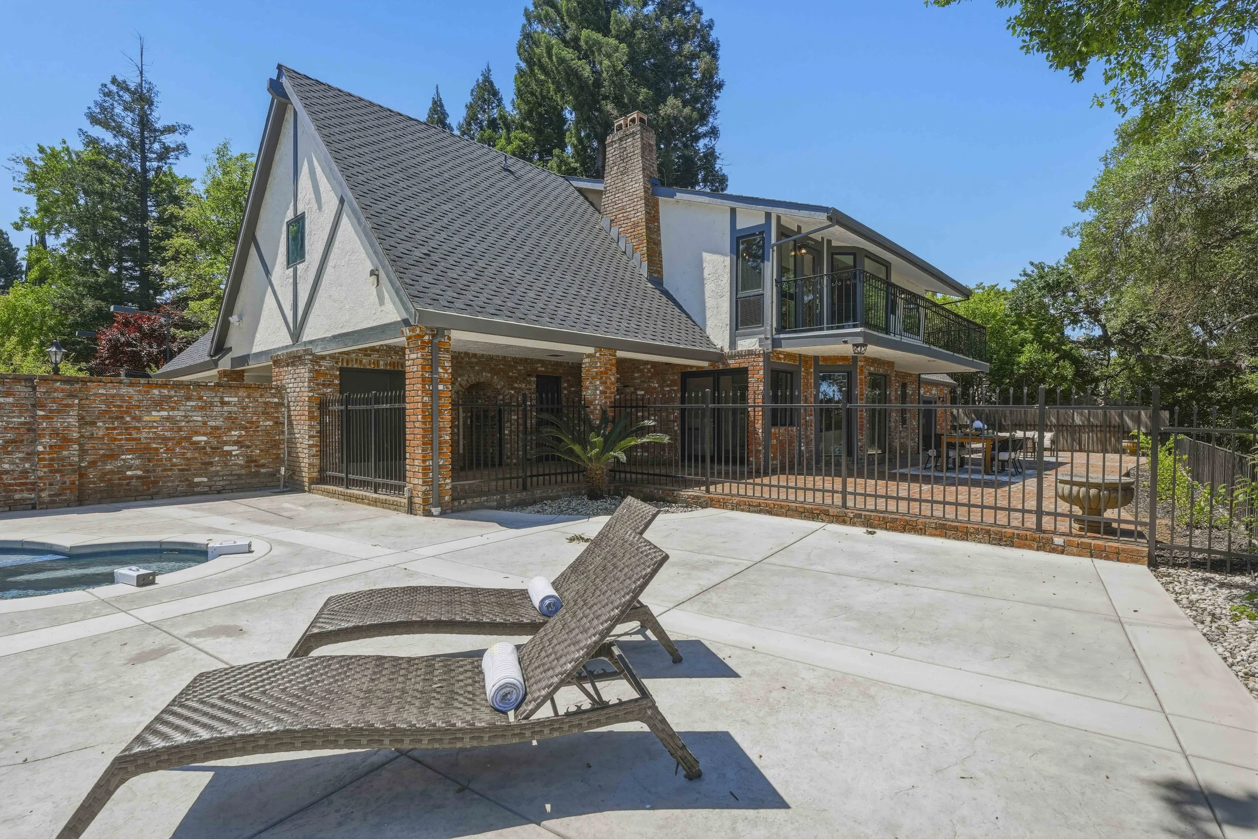 9815 Mira Del Rio Dr 47.jpg