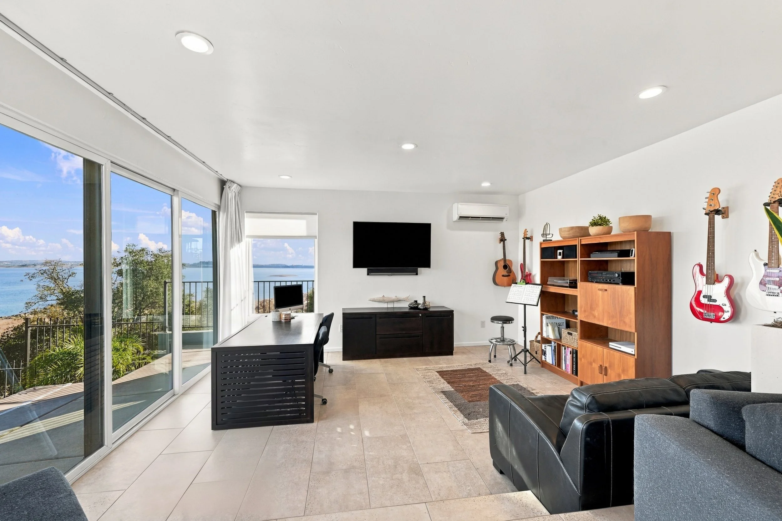 7882 Lakeshore Dr 72.jpg