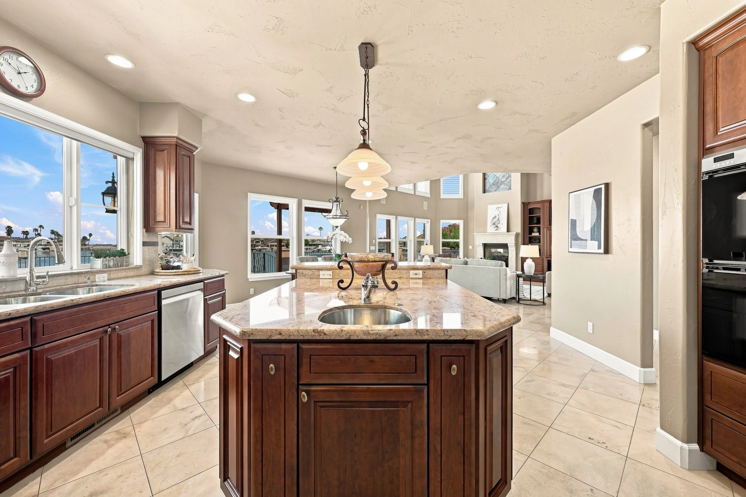 885 Willow Lake Rd 35.jpg