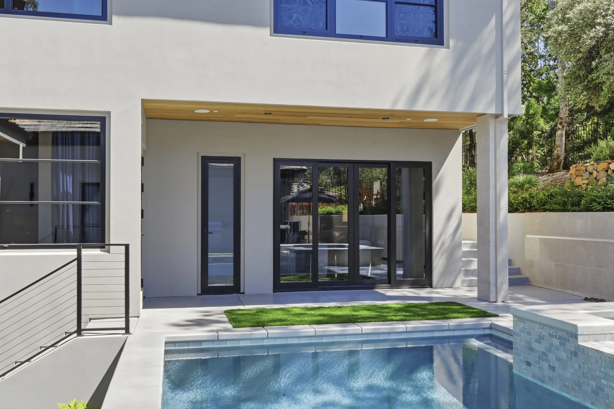 4200 Raphael 138.jpg