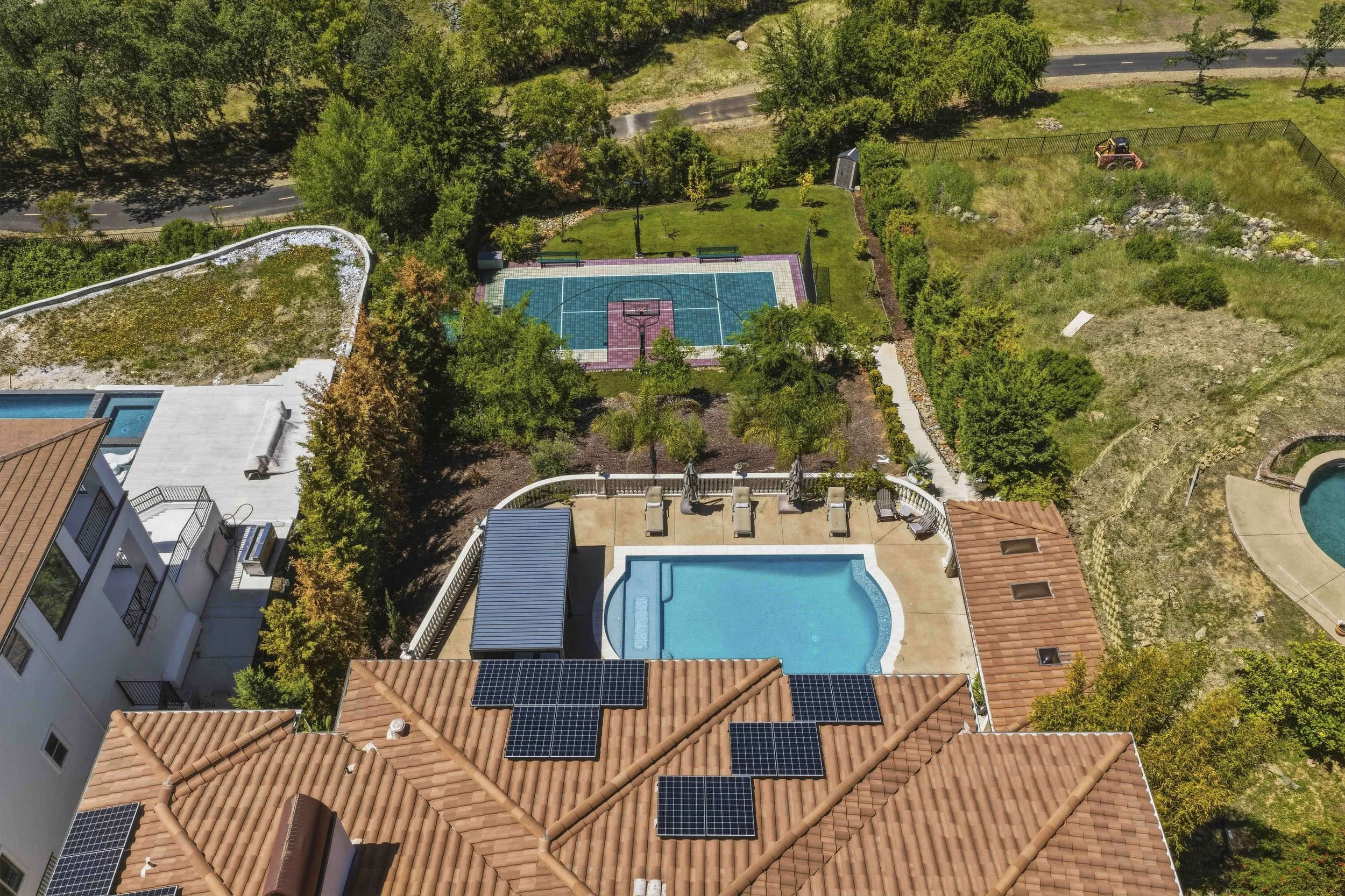 535 Serpa Way _3.jpg